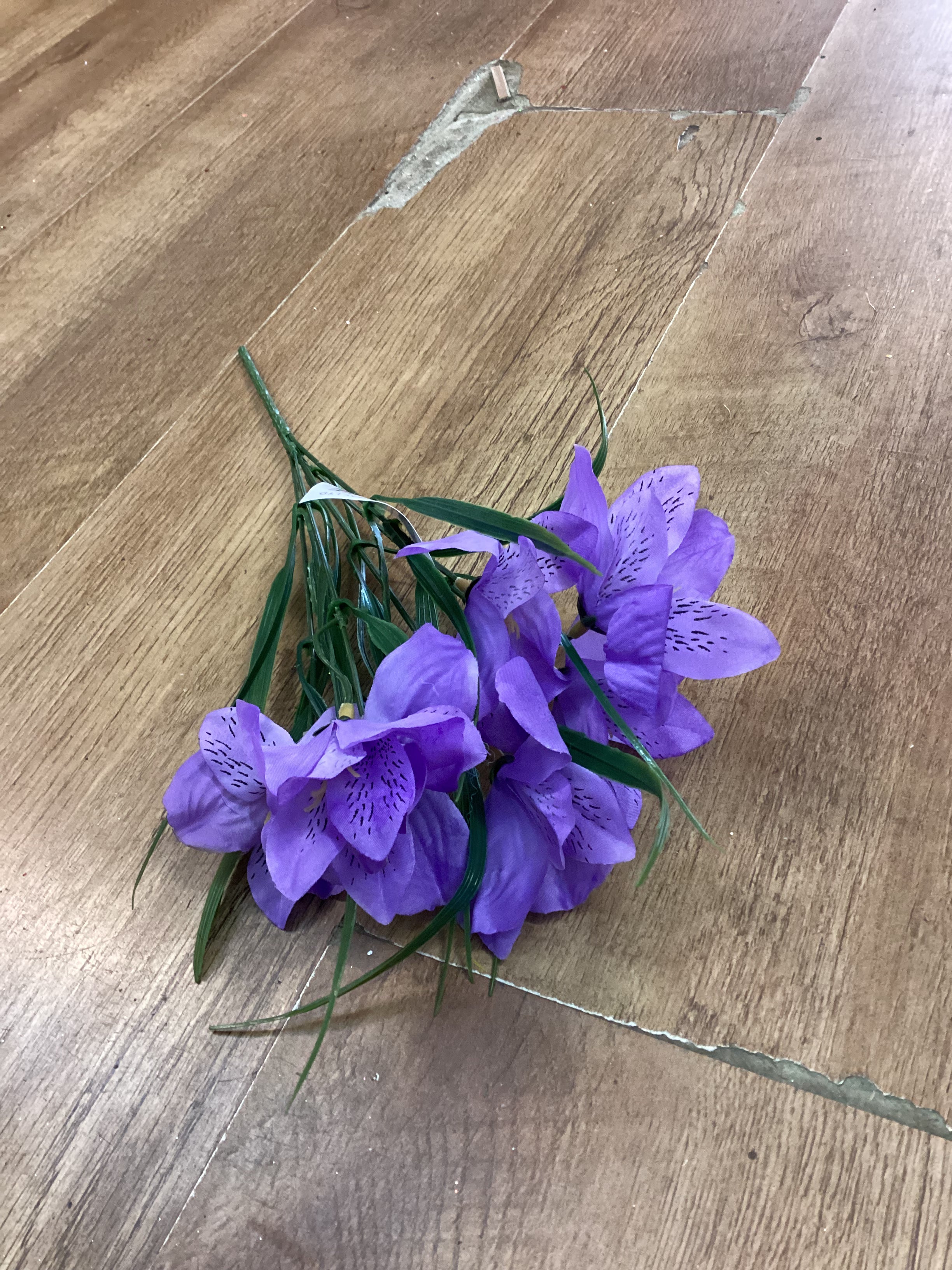 Alstroemeria bunch - 6 colours available