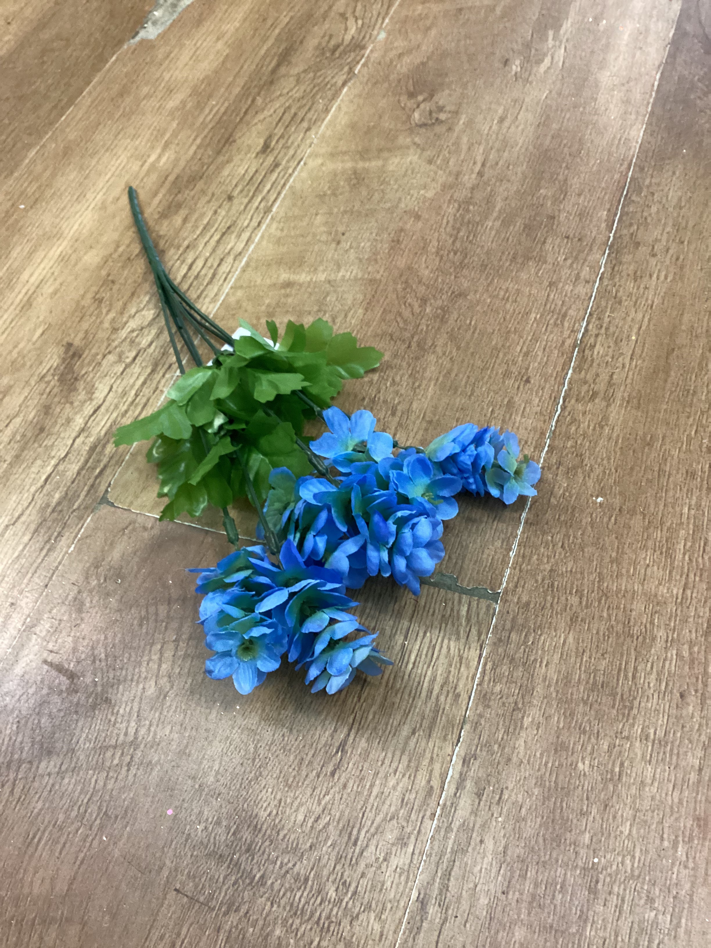 Brownwort bunch - 4 colours available