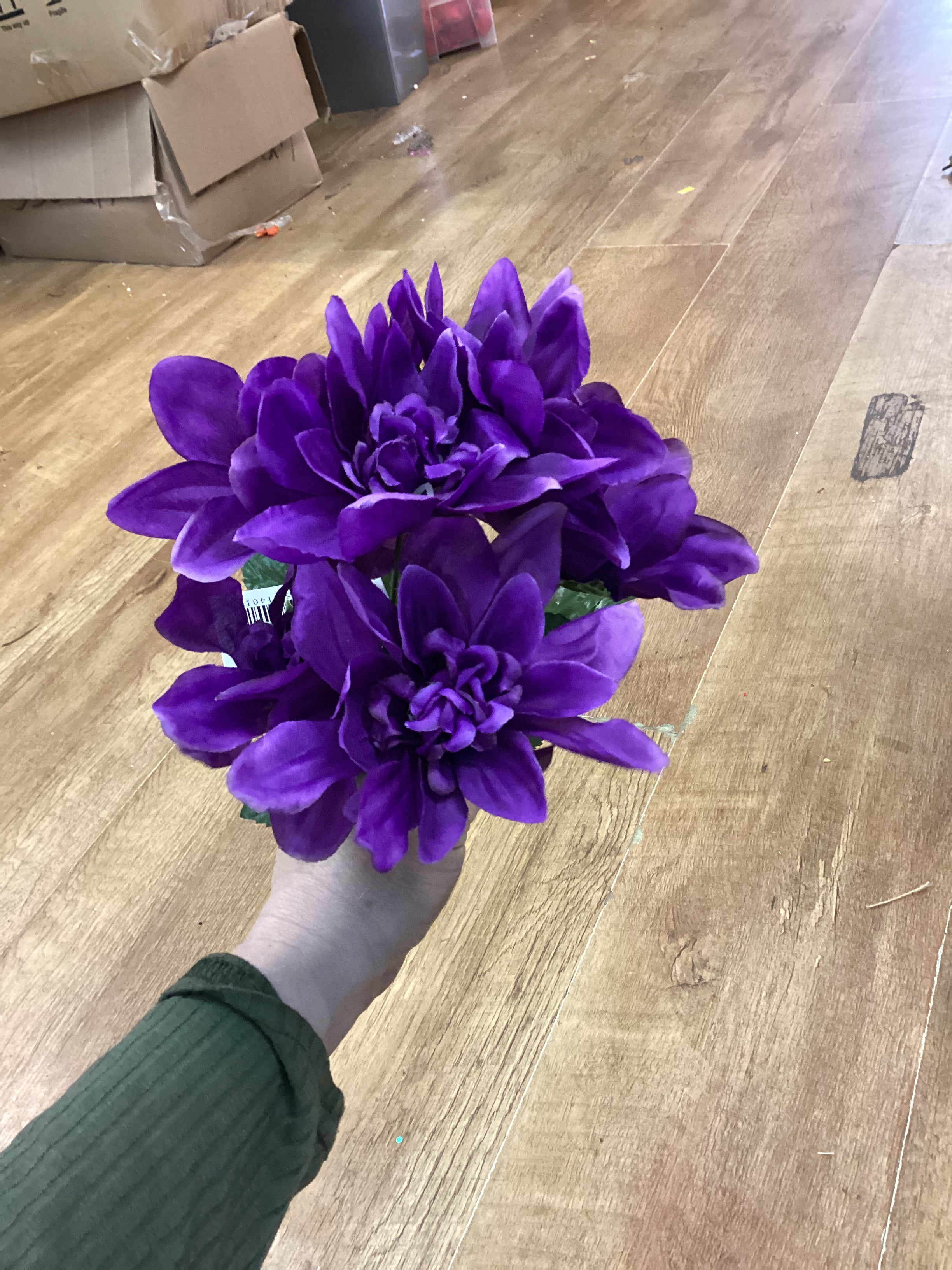 Dahlia bunch - 6 colours available
