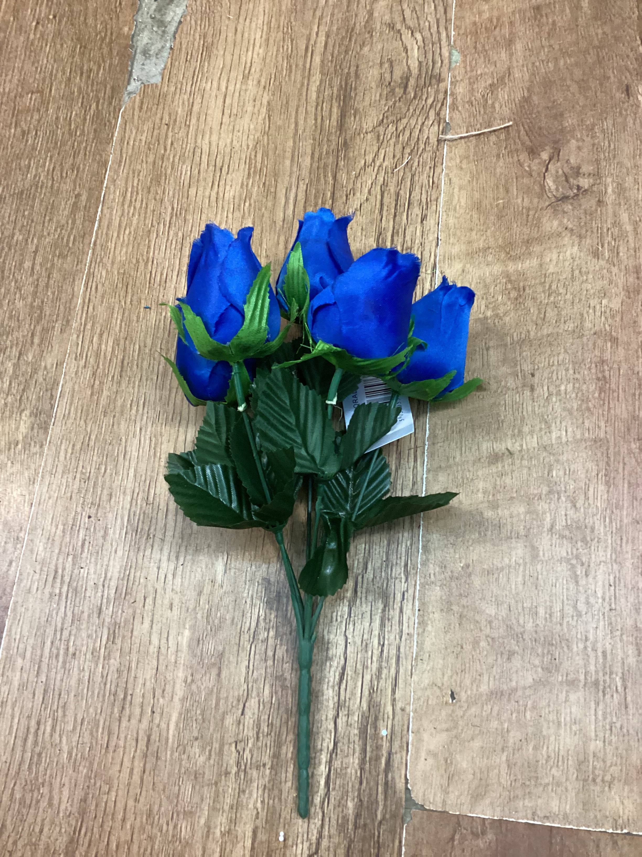 Rosebud bunch - 6 colours available