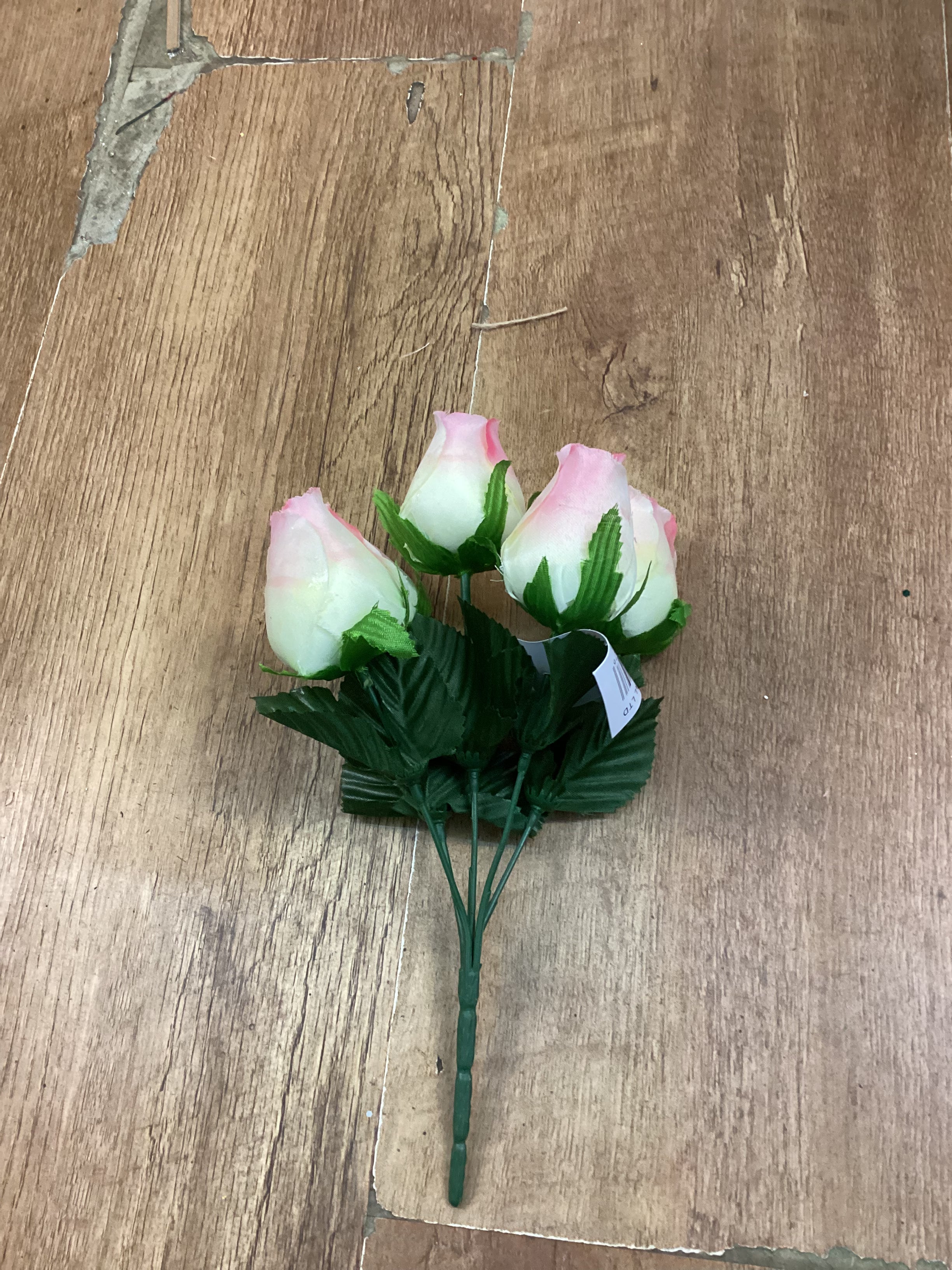 Rosebud bunch - 6 colours available