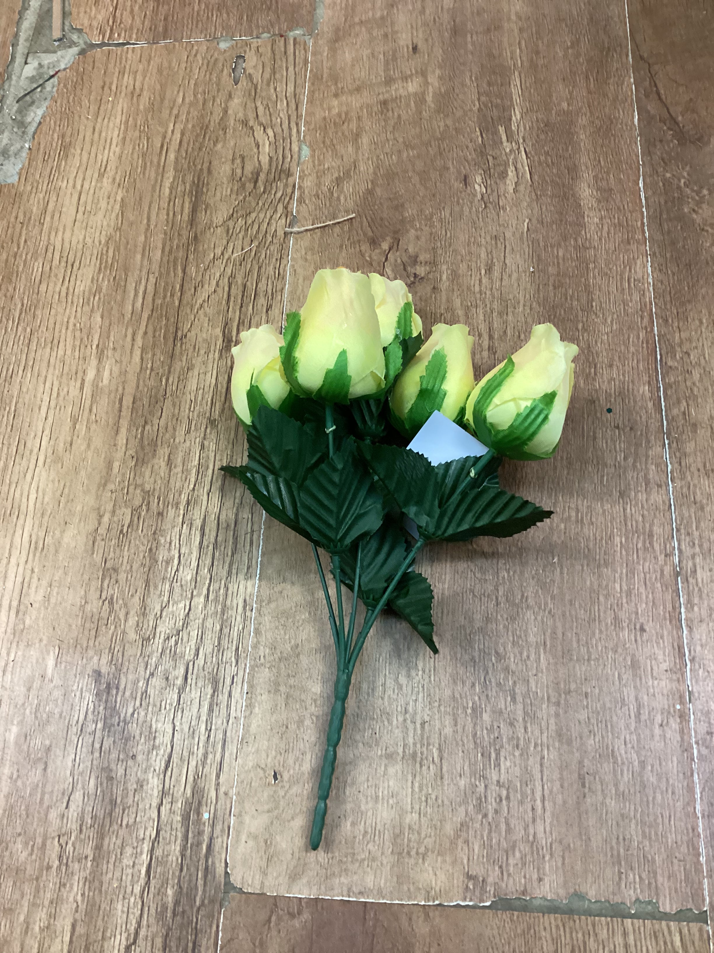 Rosebud bunch - 6 colours available