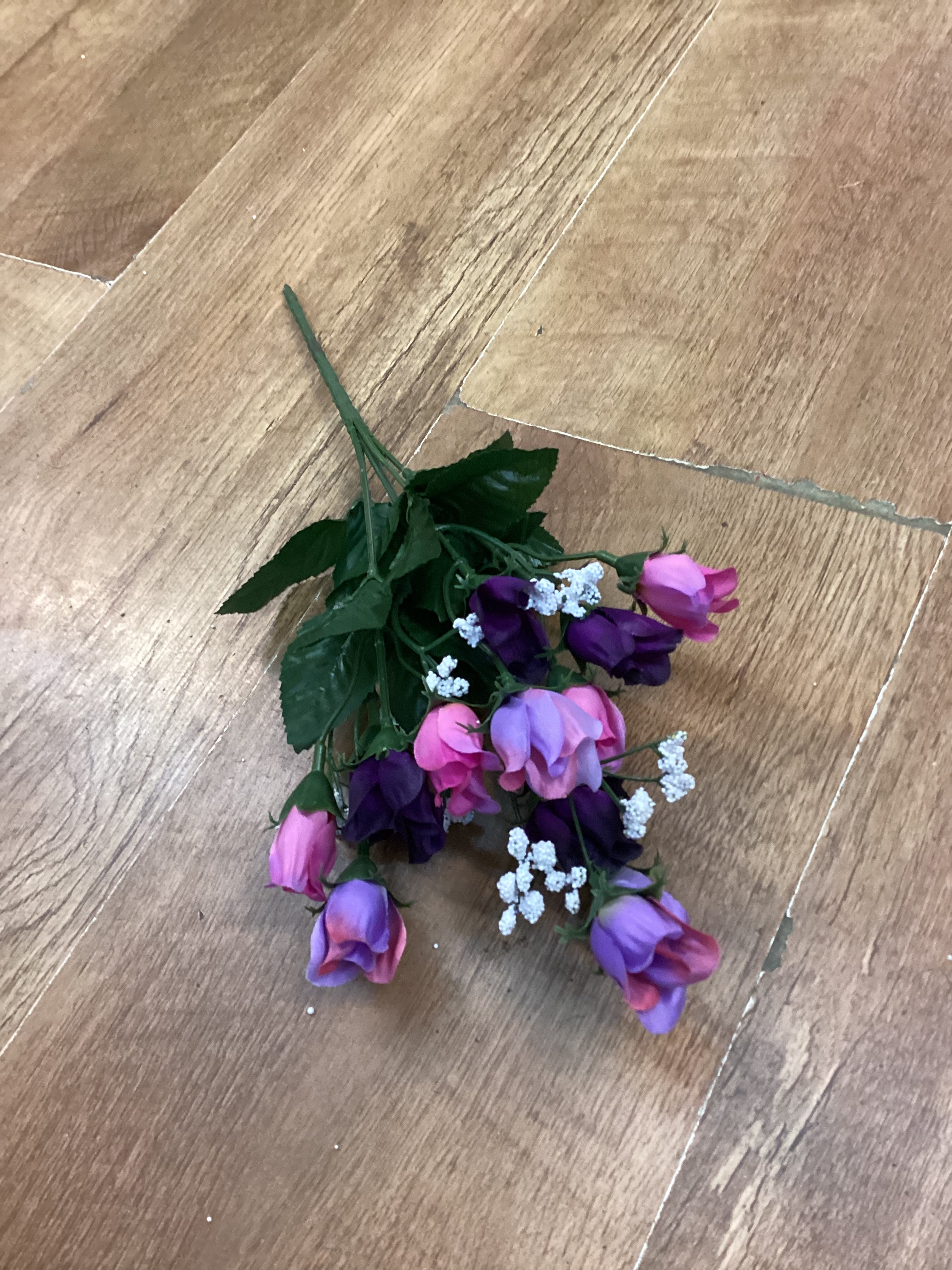 Mixed colour miniature rose bunches - 6 colours available