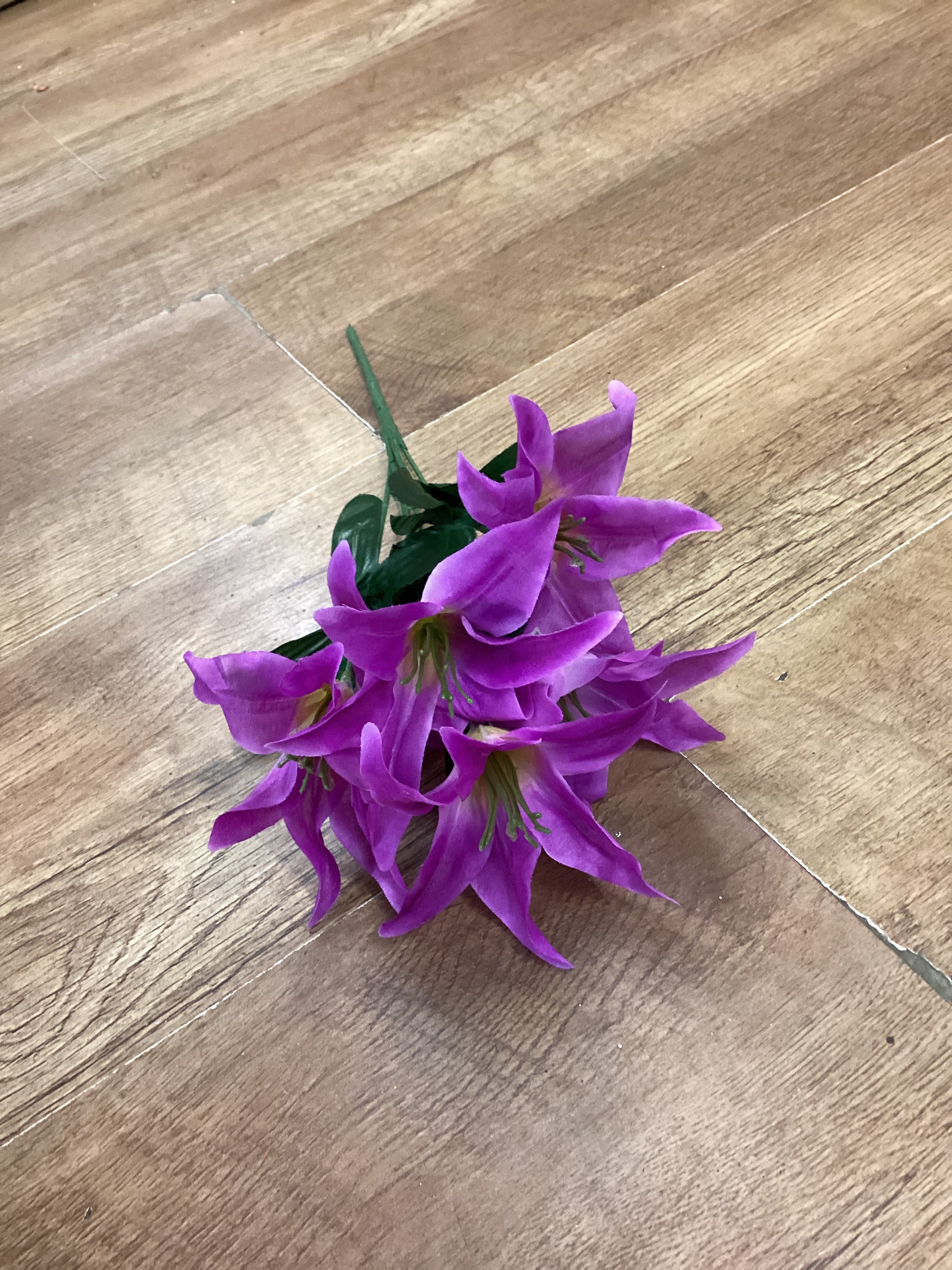 Lily bunch - 5 colours available