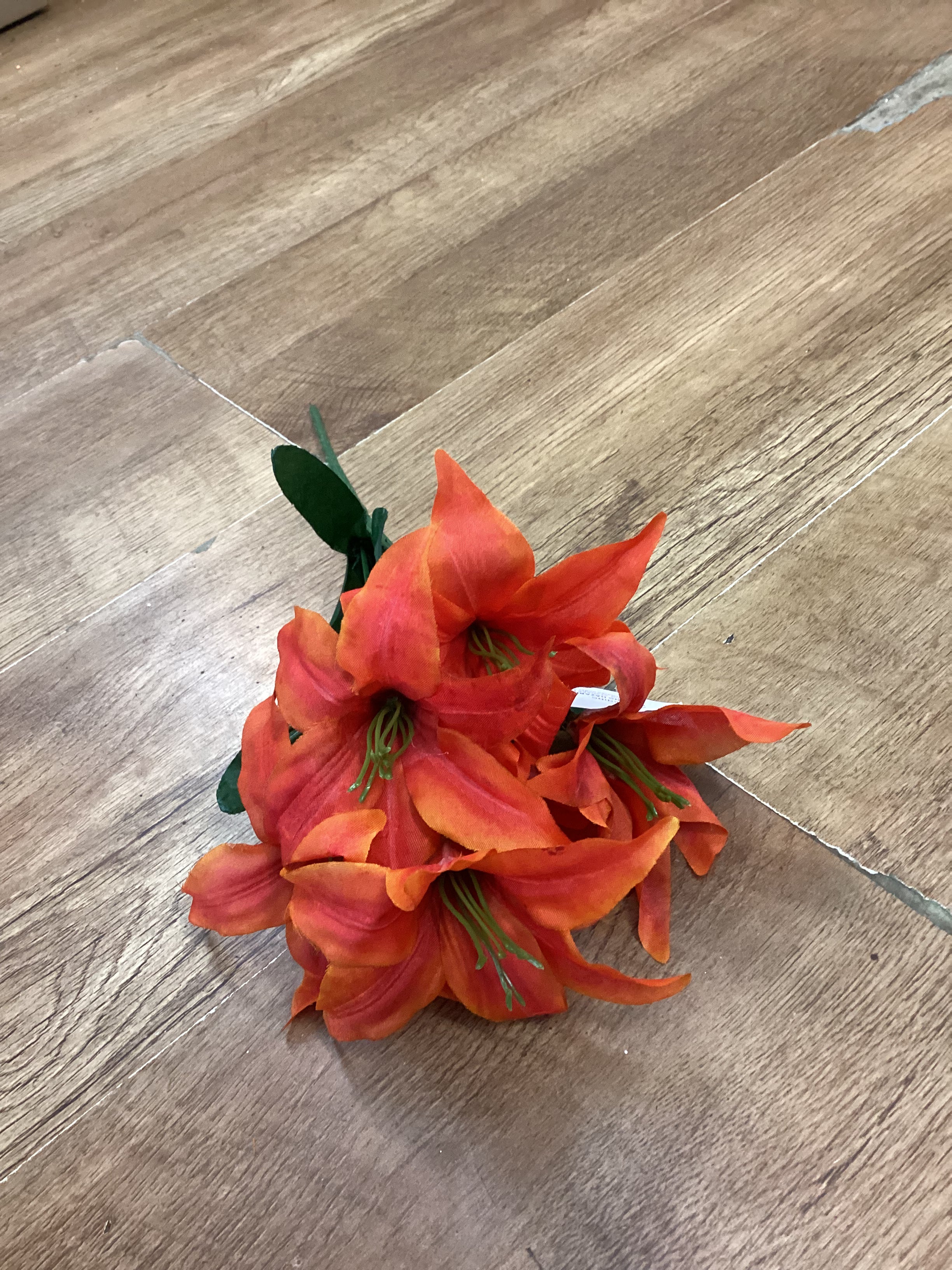 Lily bunch - 5 colours available