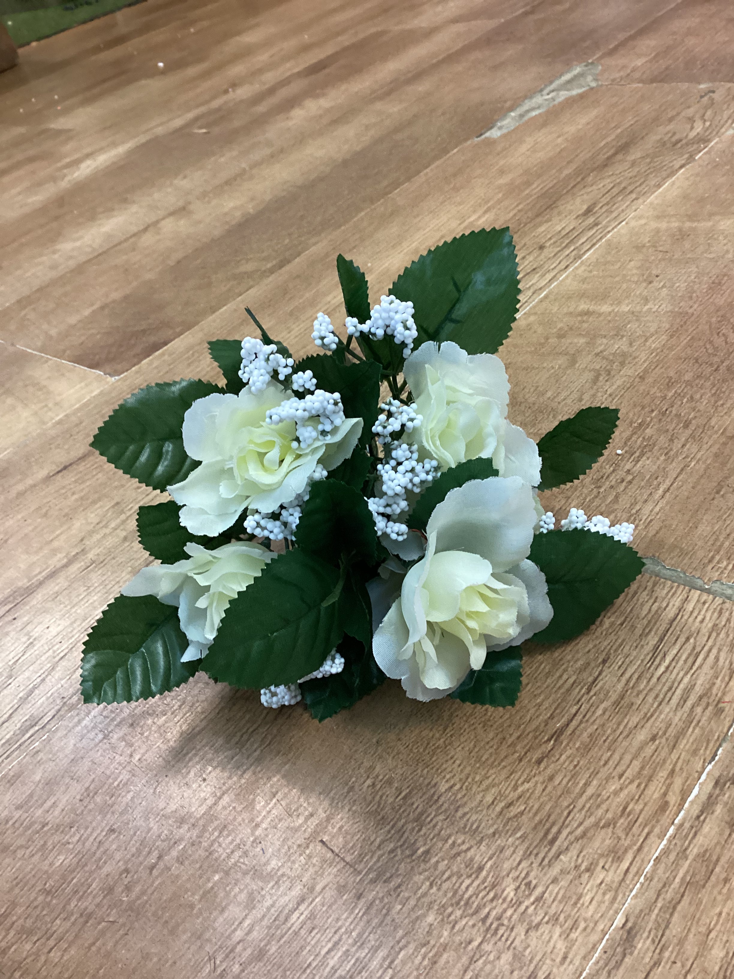 Open rose and gypsophila bunch - 6 colours available