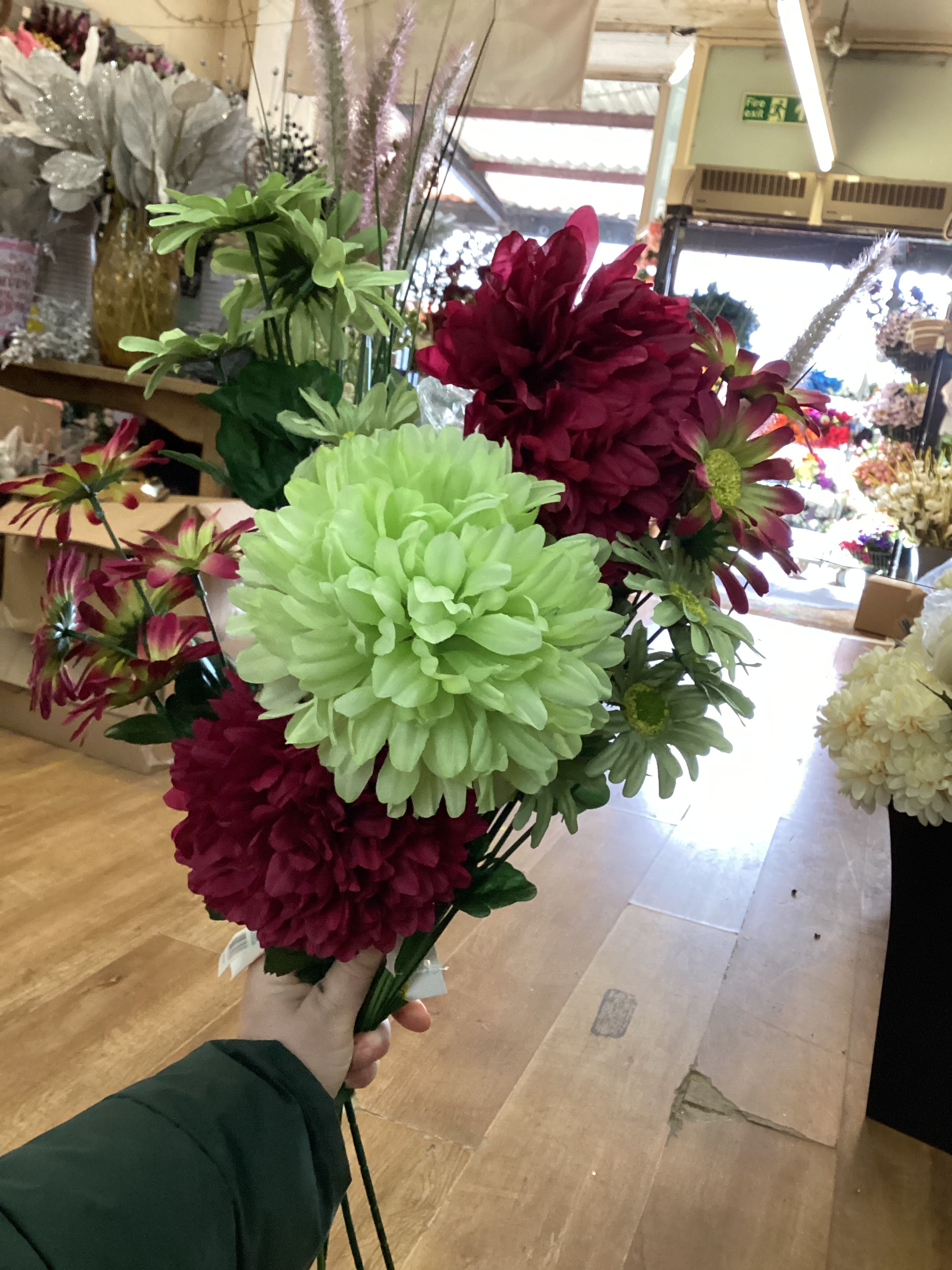 Clearance long stem 12 - 10 mixed stems