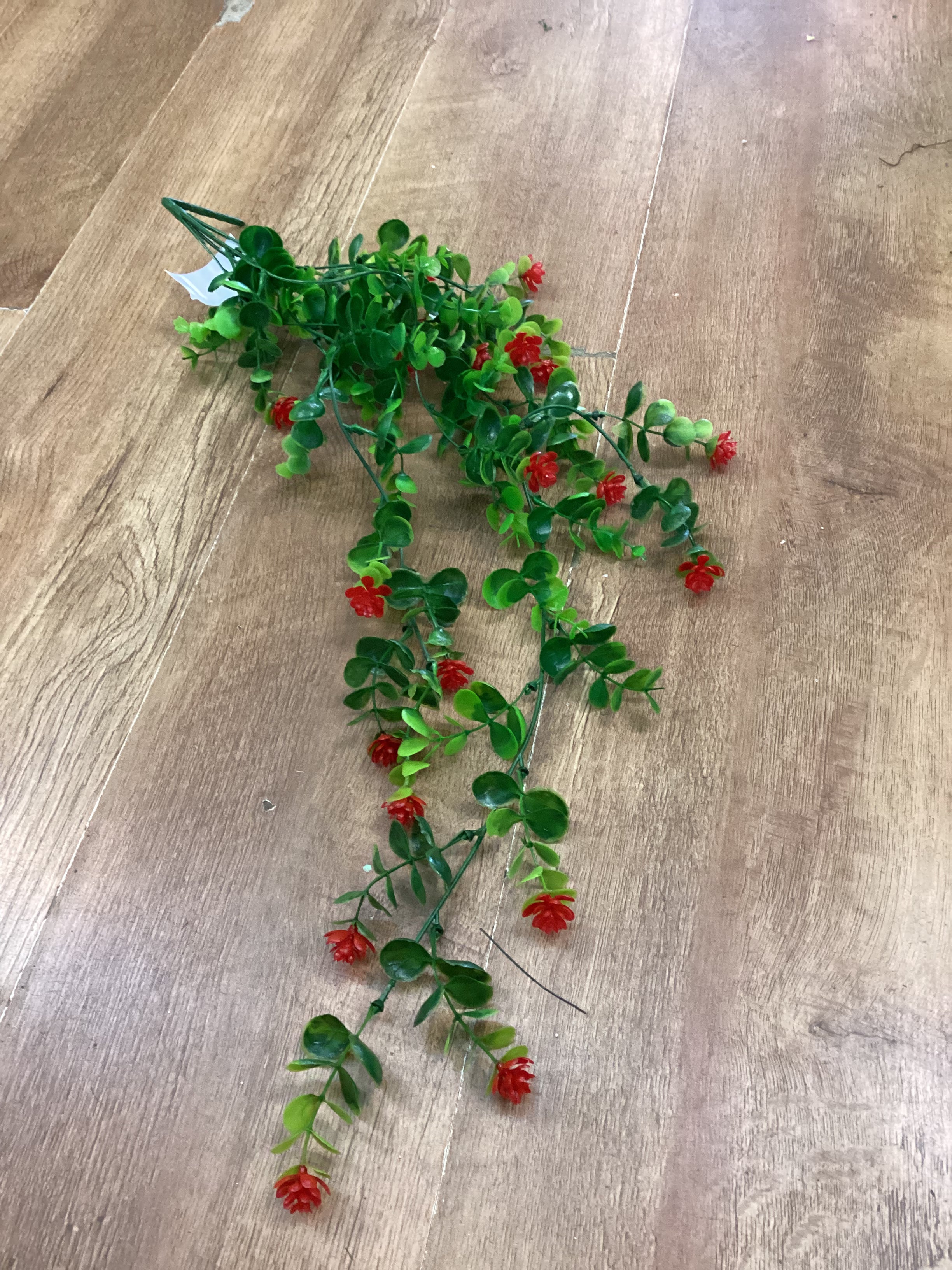 Plastic flowering foliage trailer