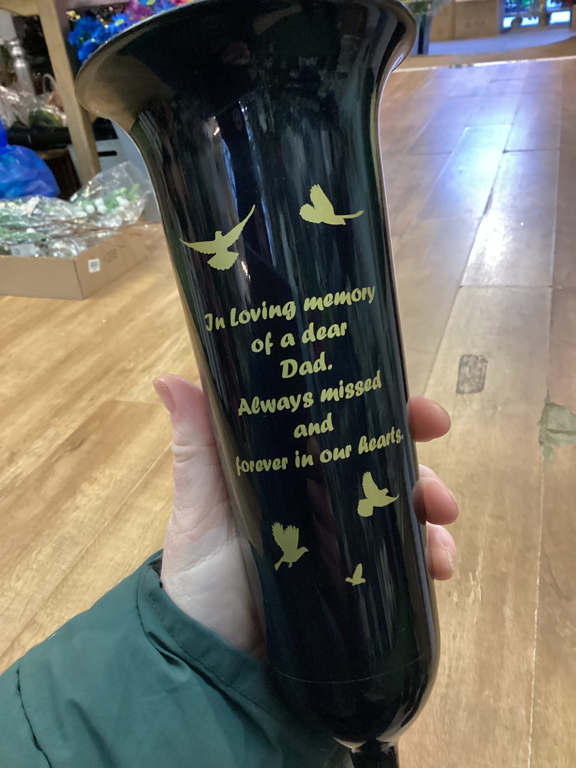 A dear dad glossy black and gold grave spike