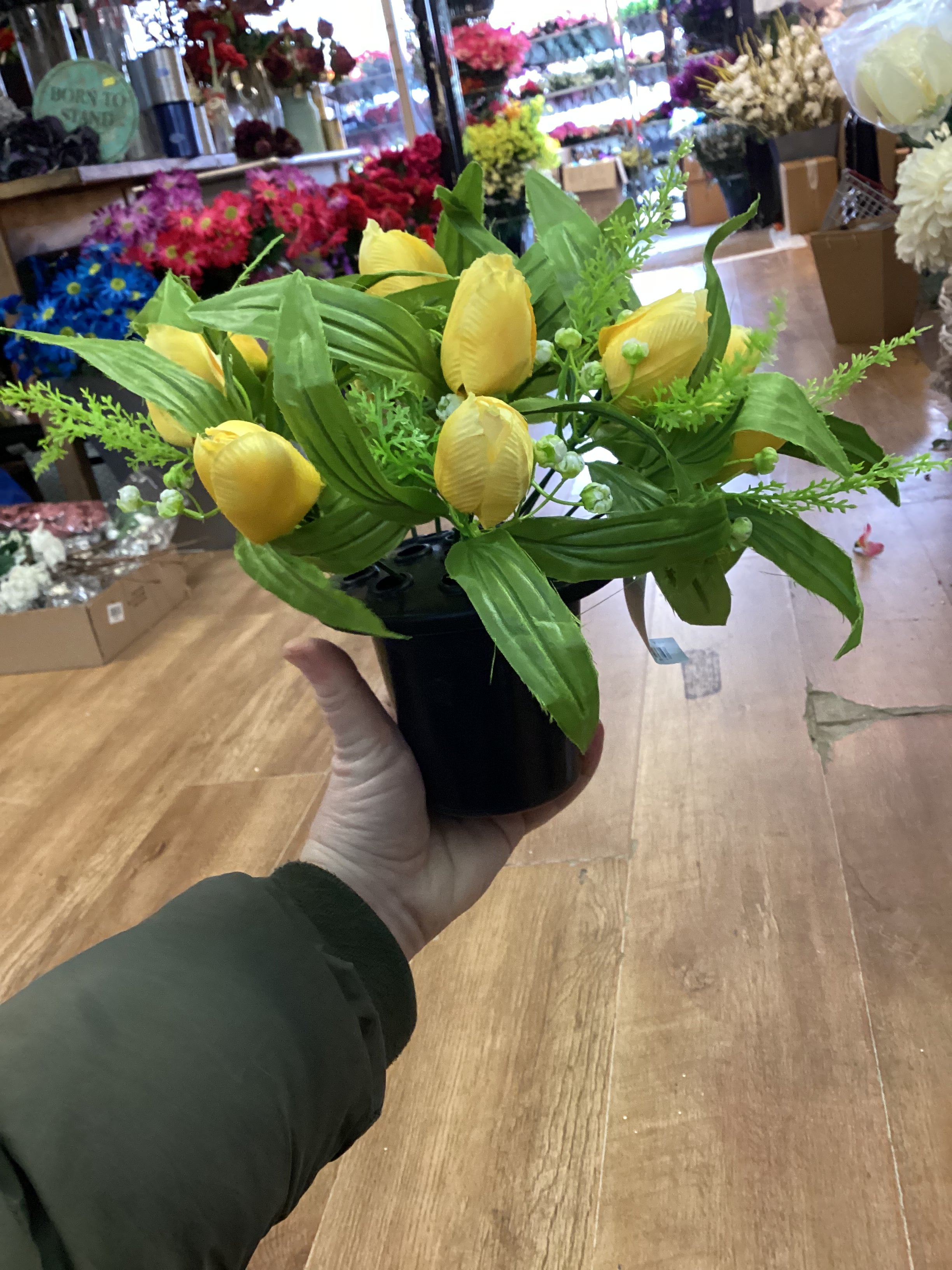 Yellow tulip gravepot