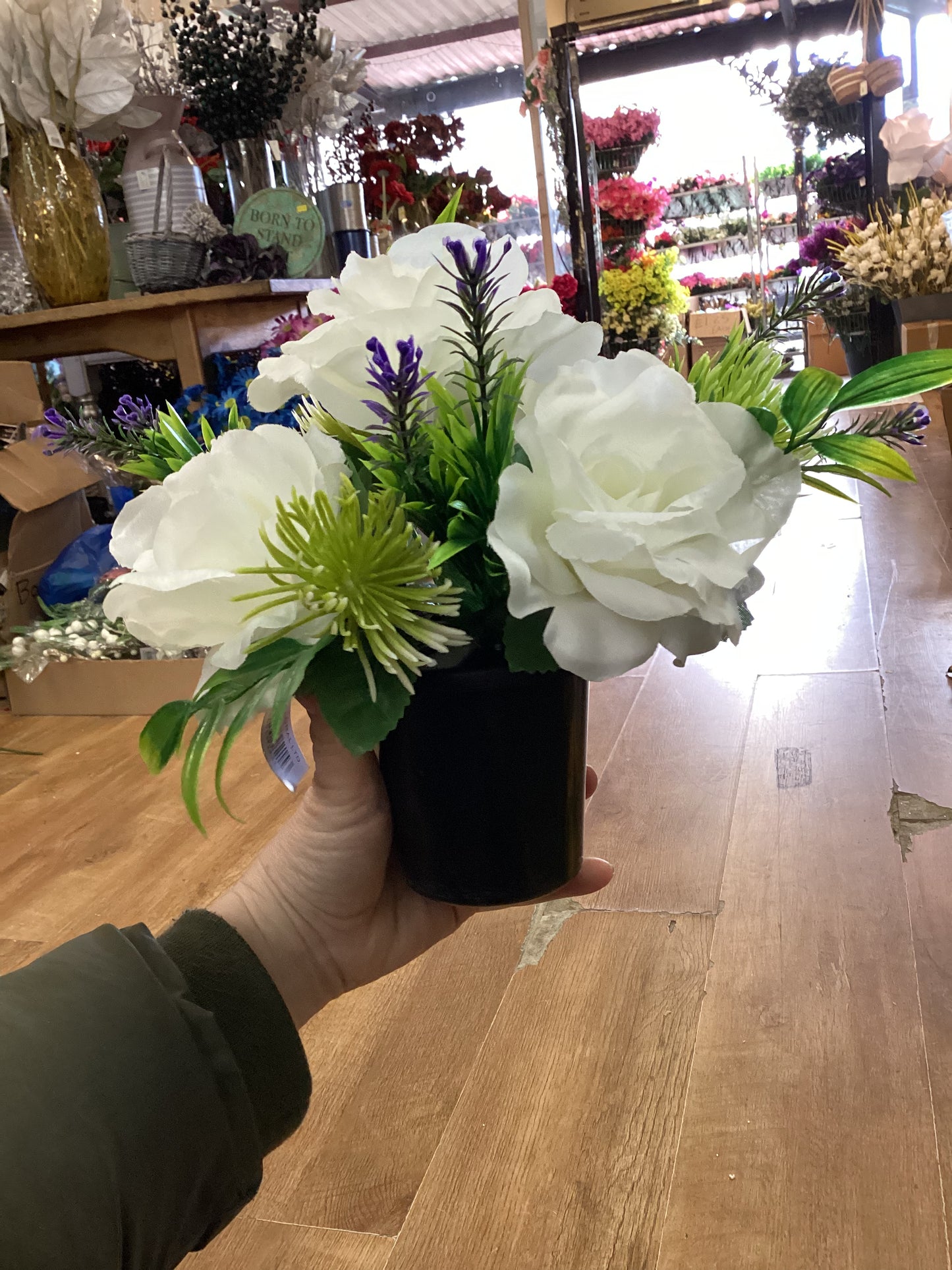 White rose and allium gravepot