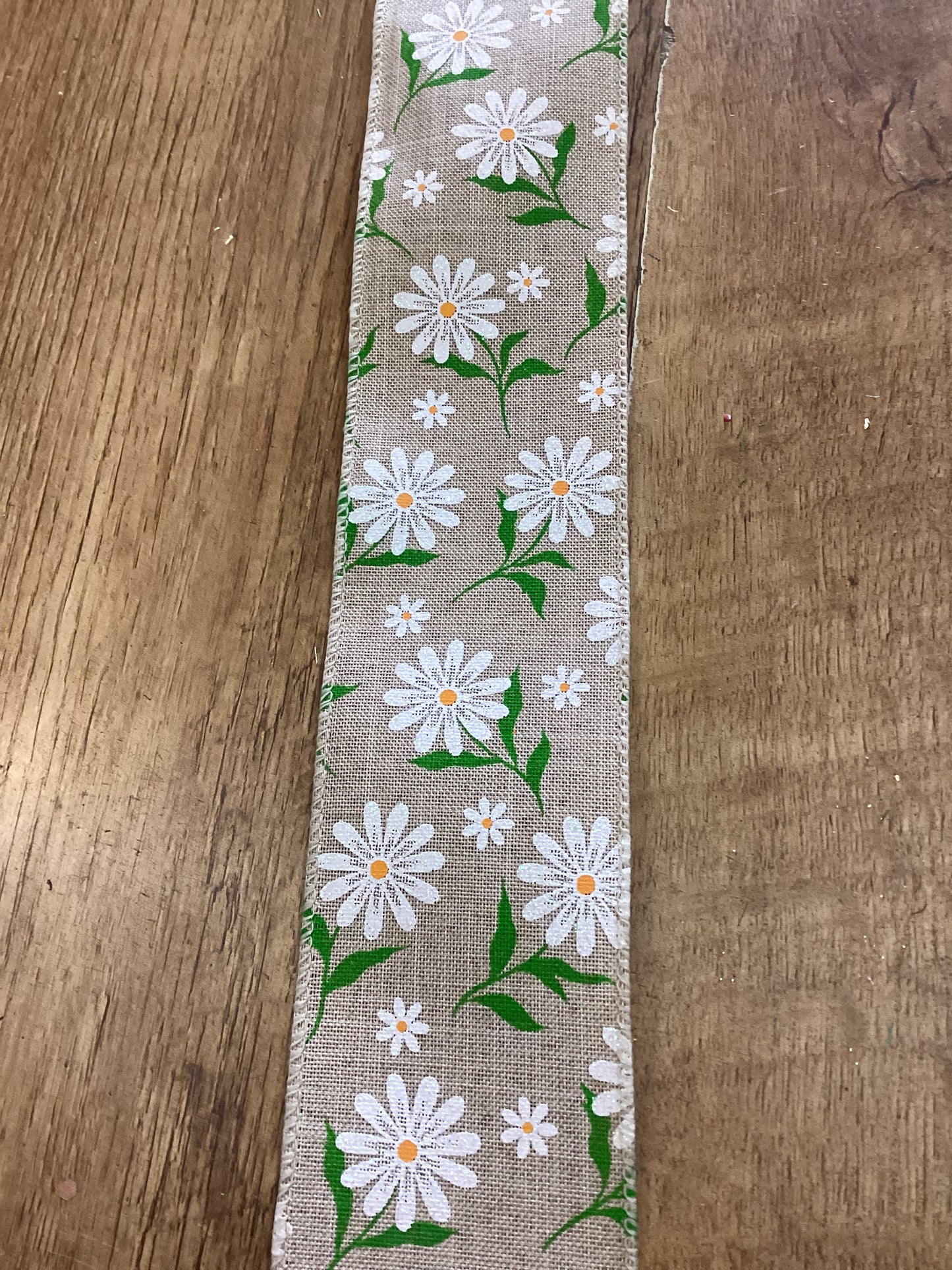 White daisy burlap wired ribbon - 1 metre