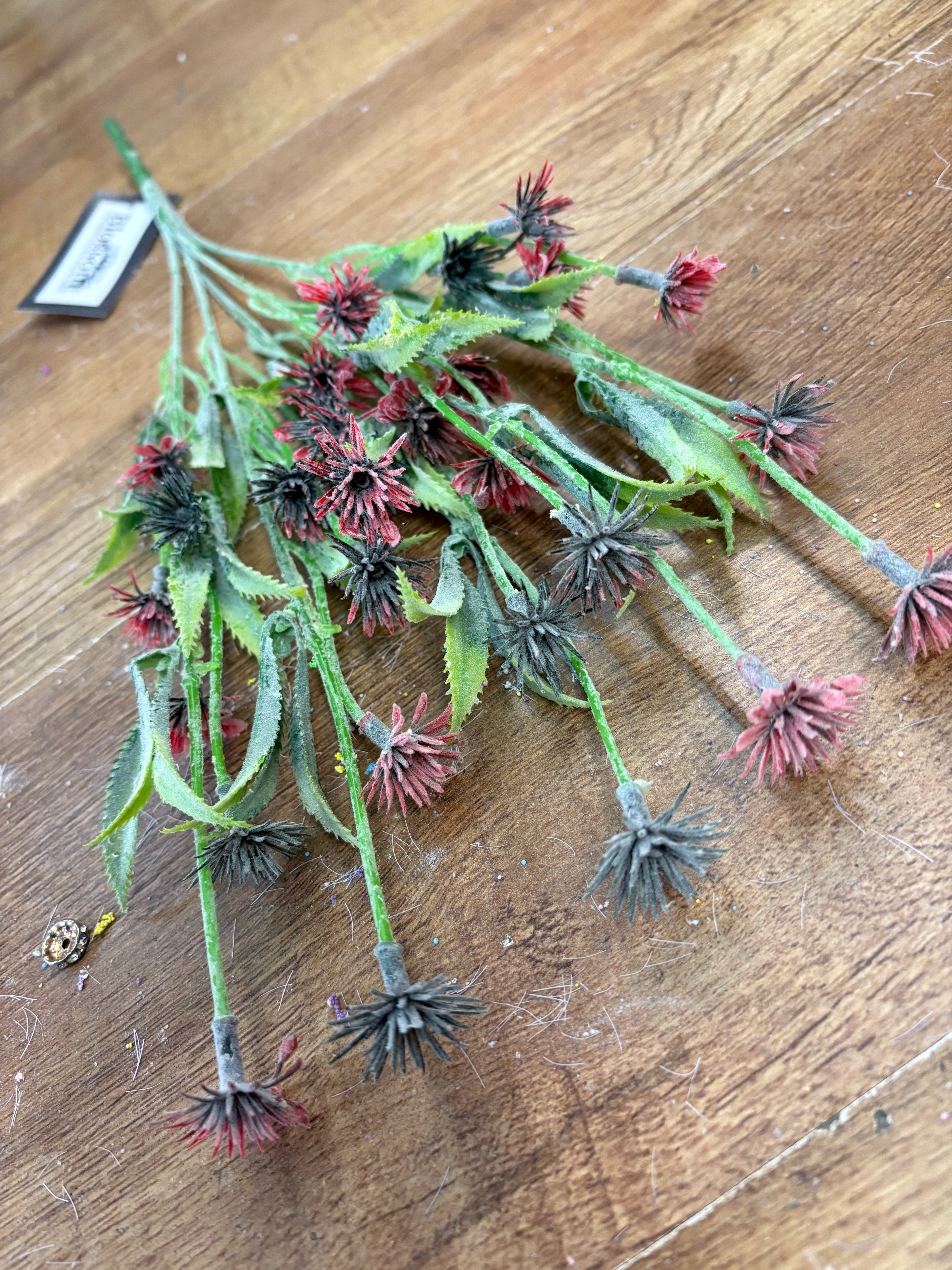 Big bunch miniature thistles - 5 colours available