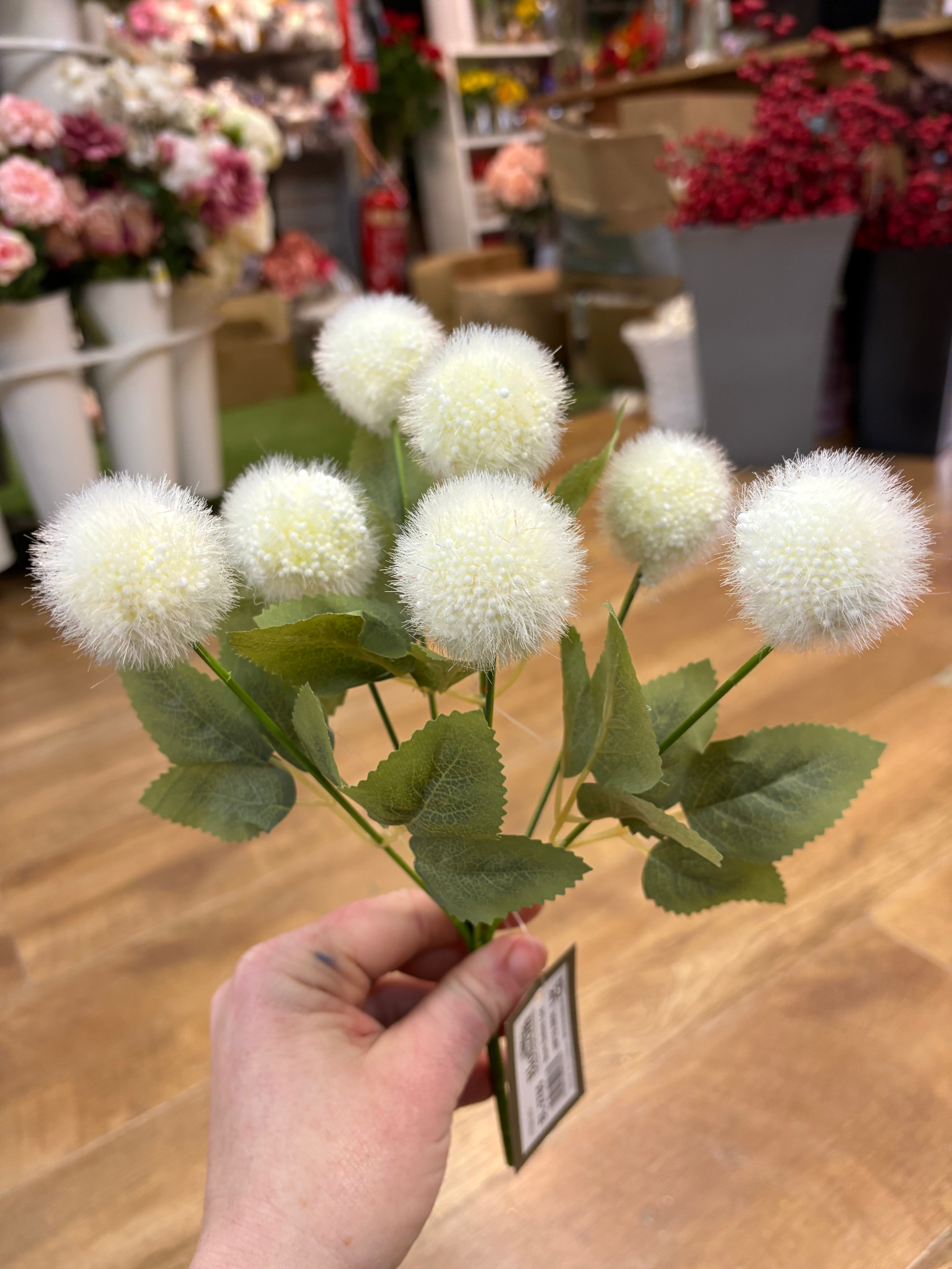 Fluffy ball bunch - 6 colours available