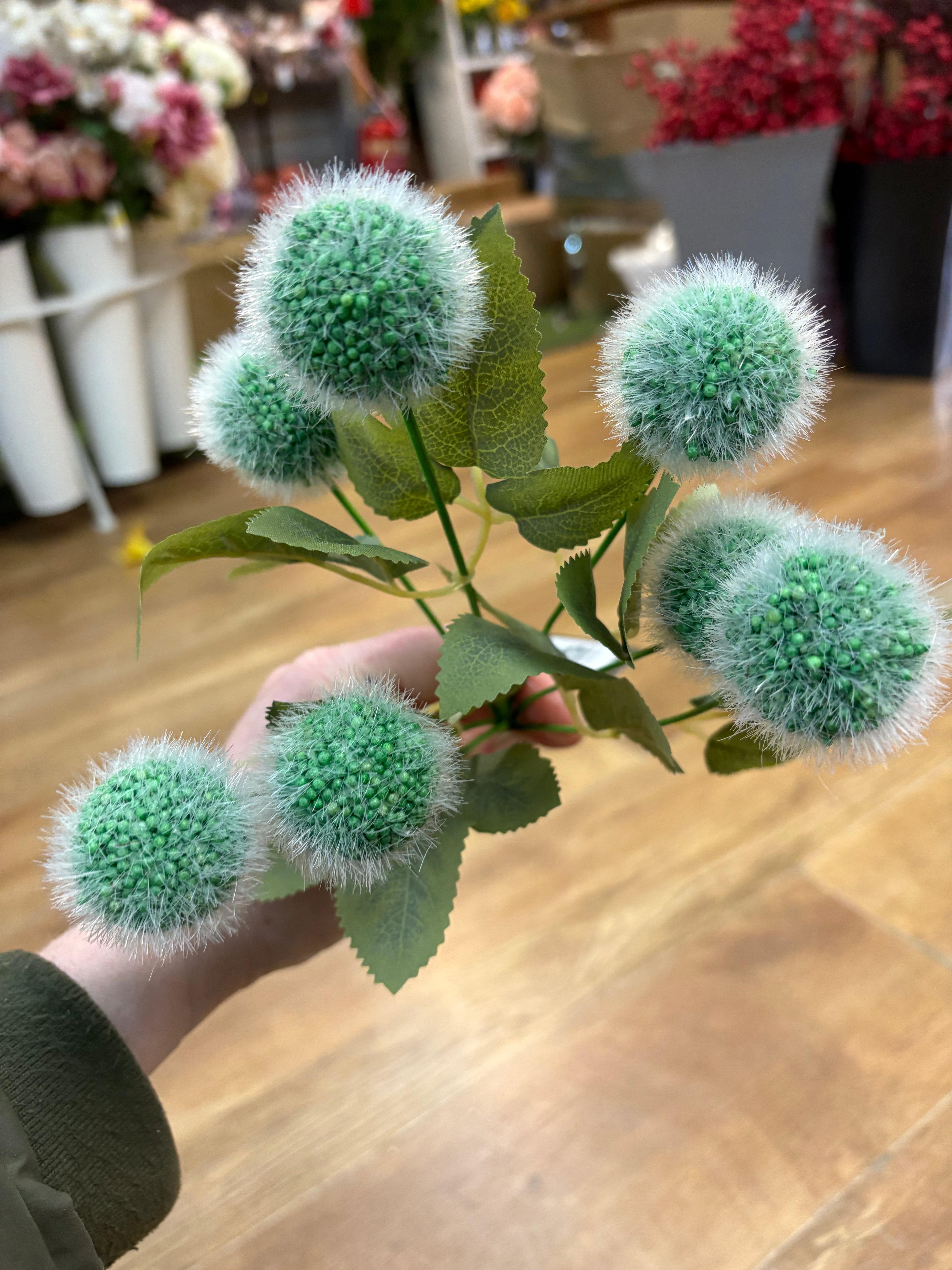 Fluffy ball bunch - 6 colours available