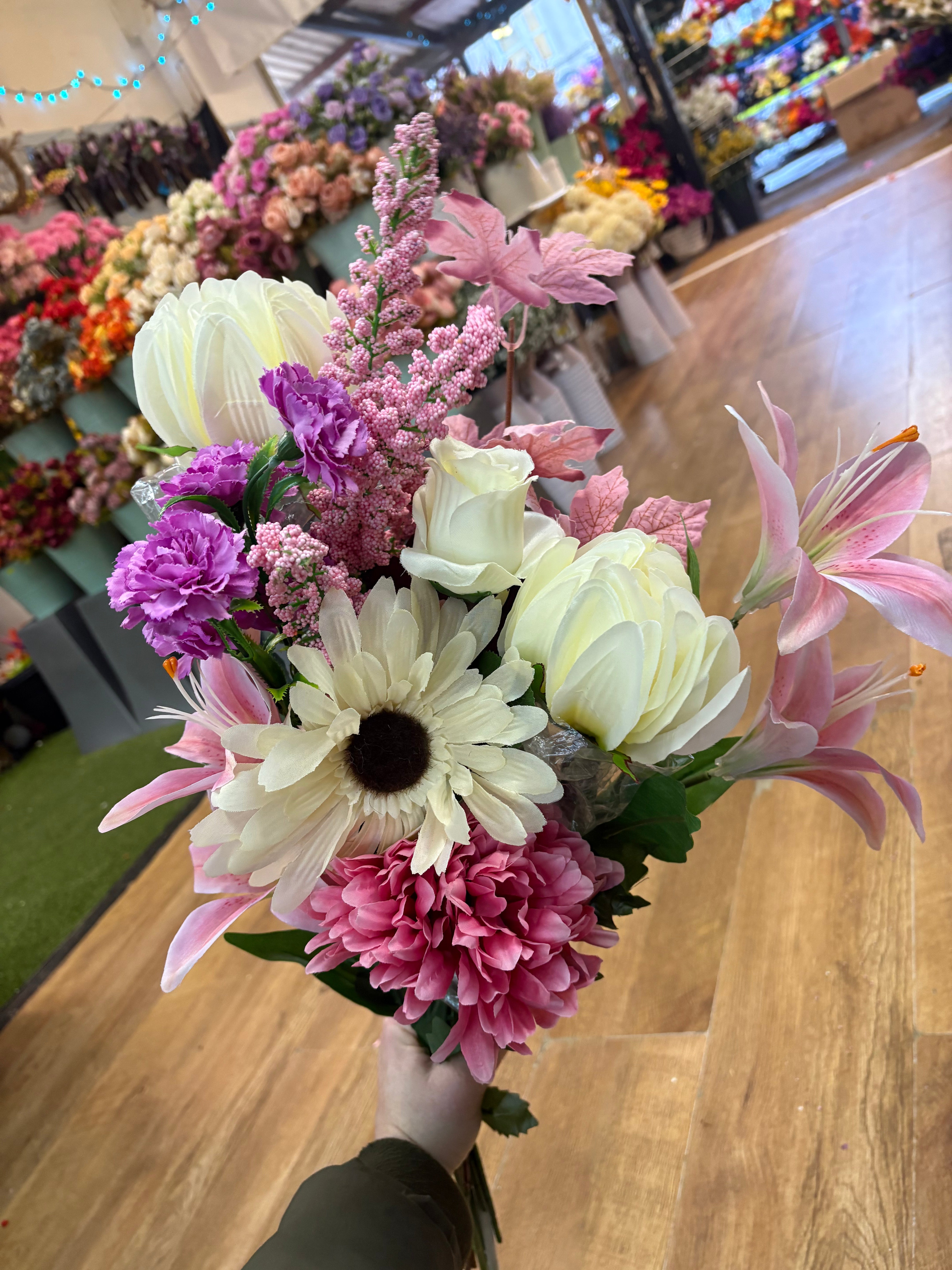 Clearance long stem 7 - 10 mixed stems