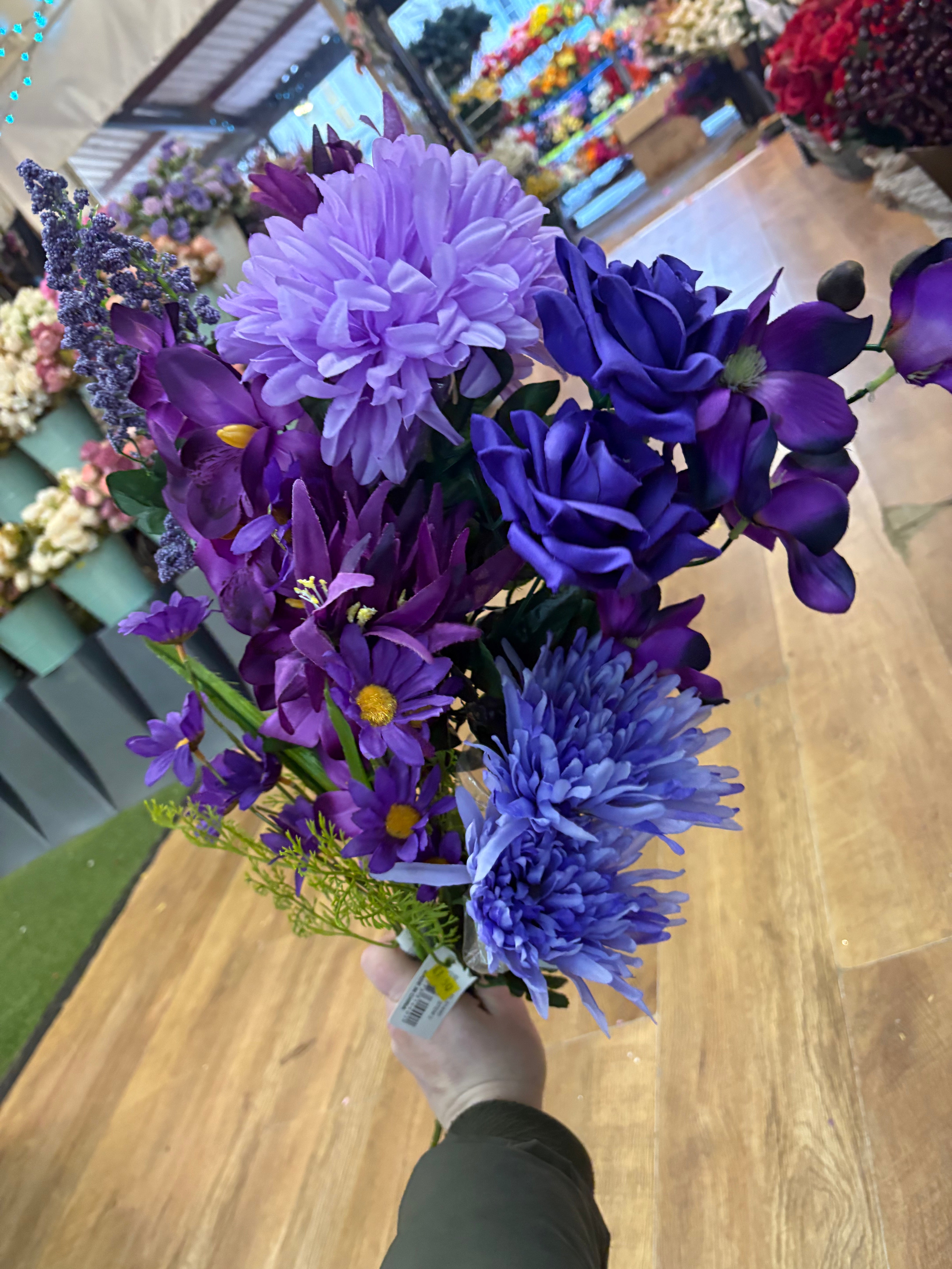 Clearance long stem 10 - 10 mixed stems