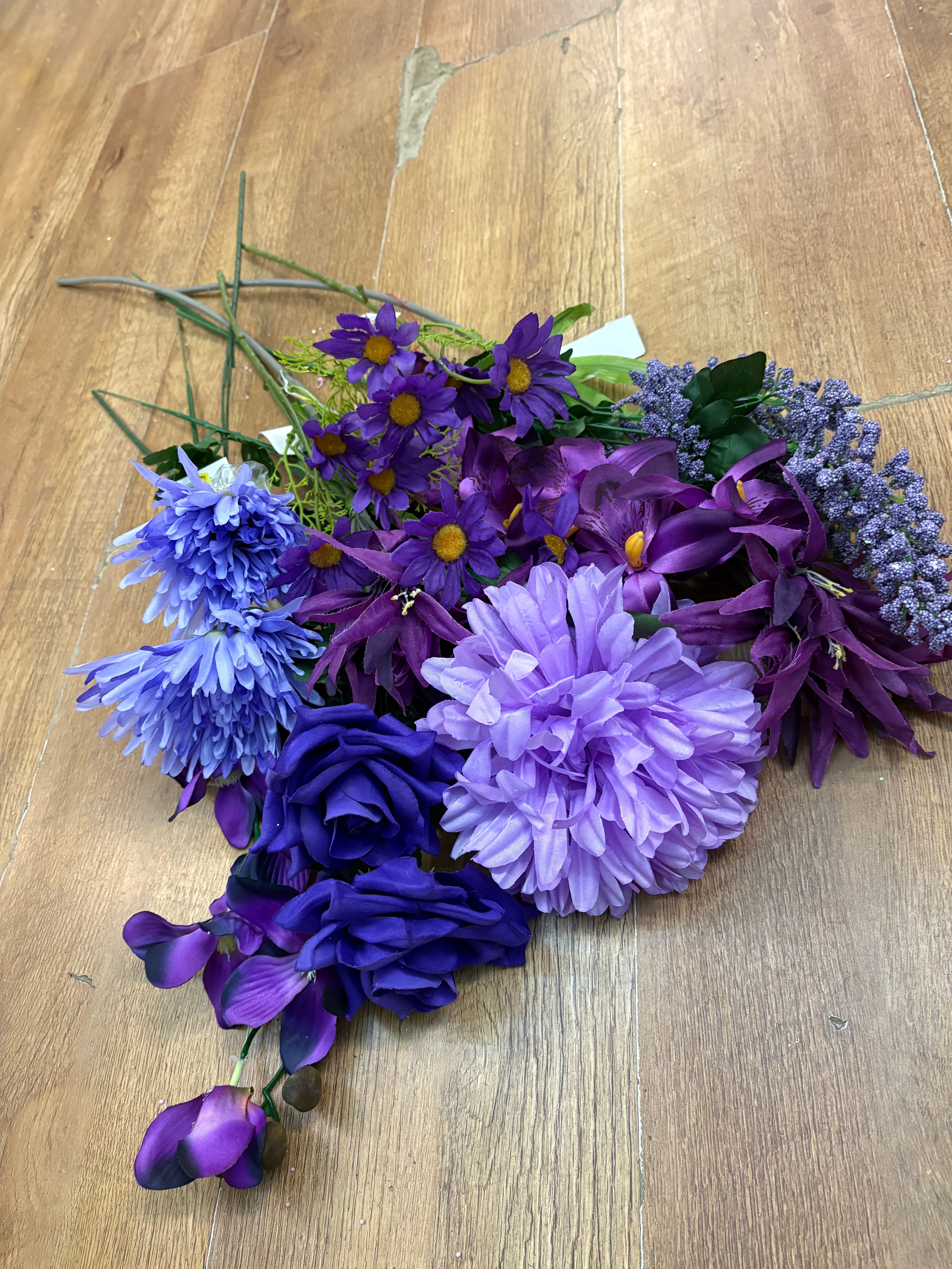 Clearance long stem 10 - 10 mixed stems