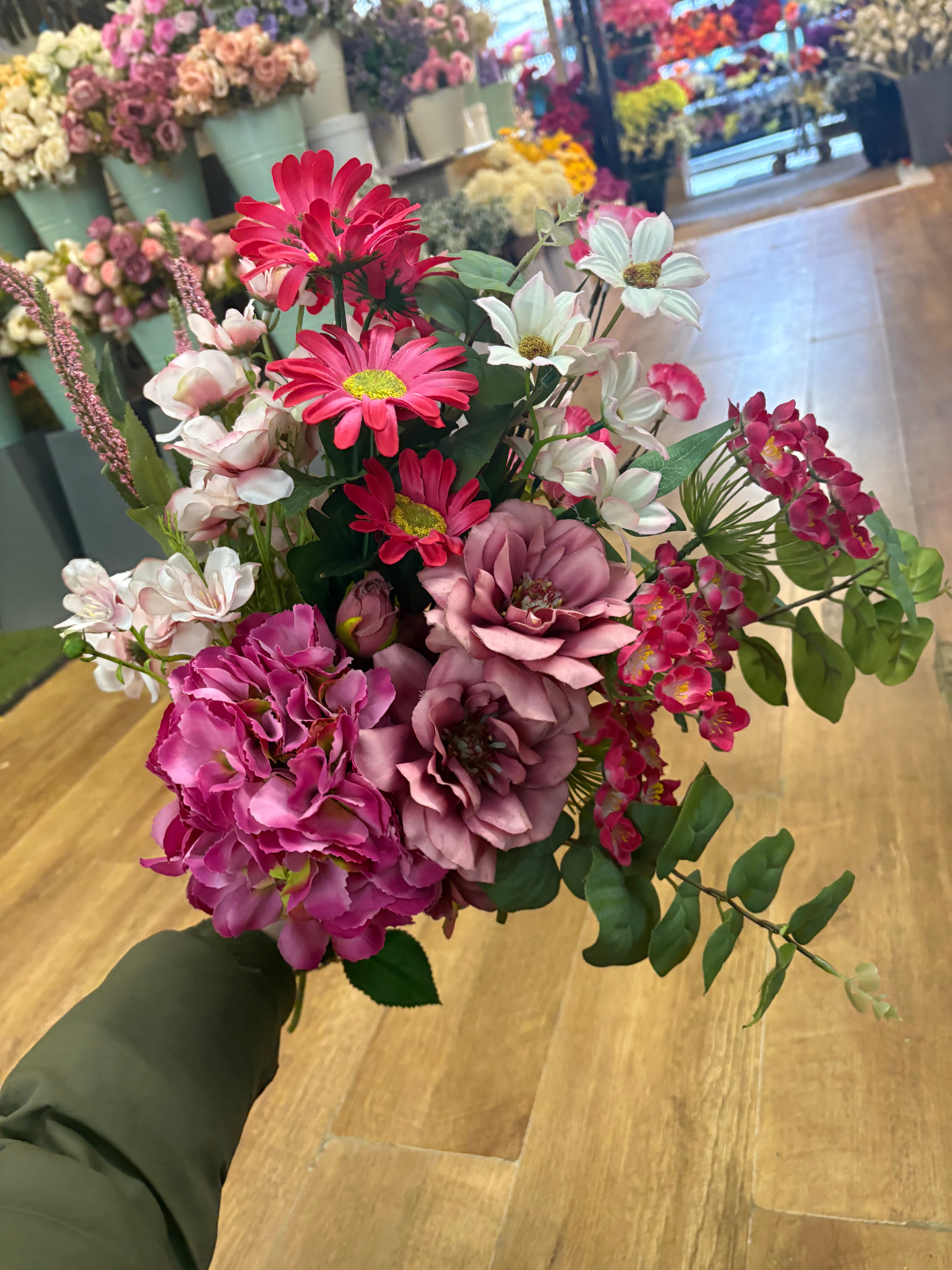 Clearance - Ex Display 1