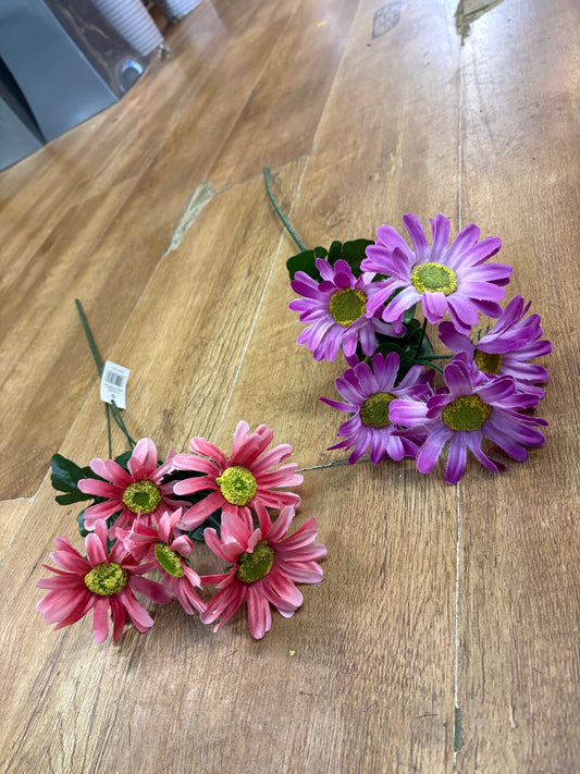 Long stem gerbera spray - 2 colours available