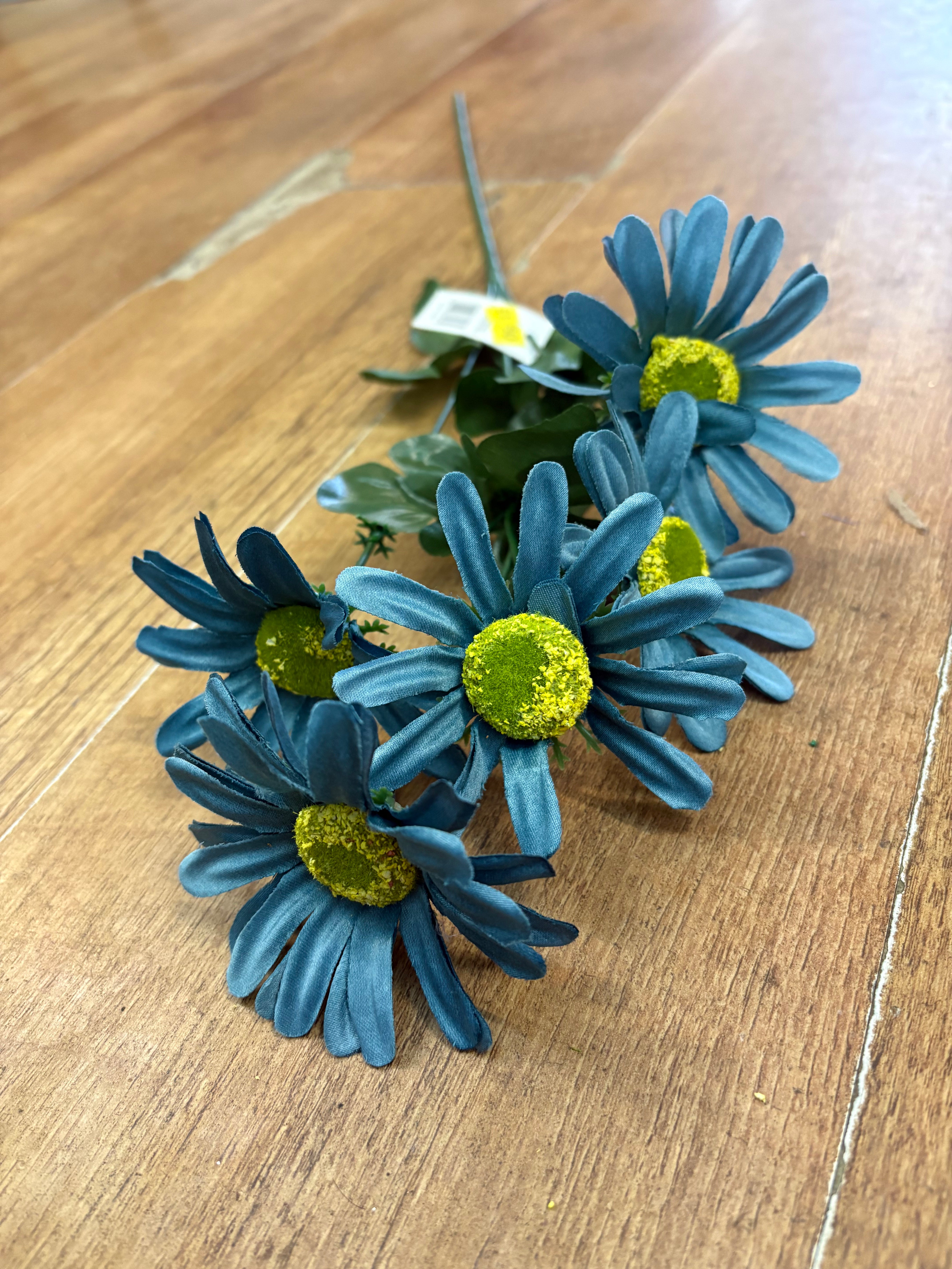 Long stem gerbera sprays - 2 colours available