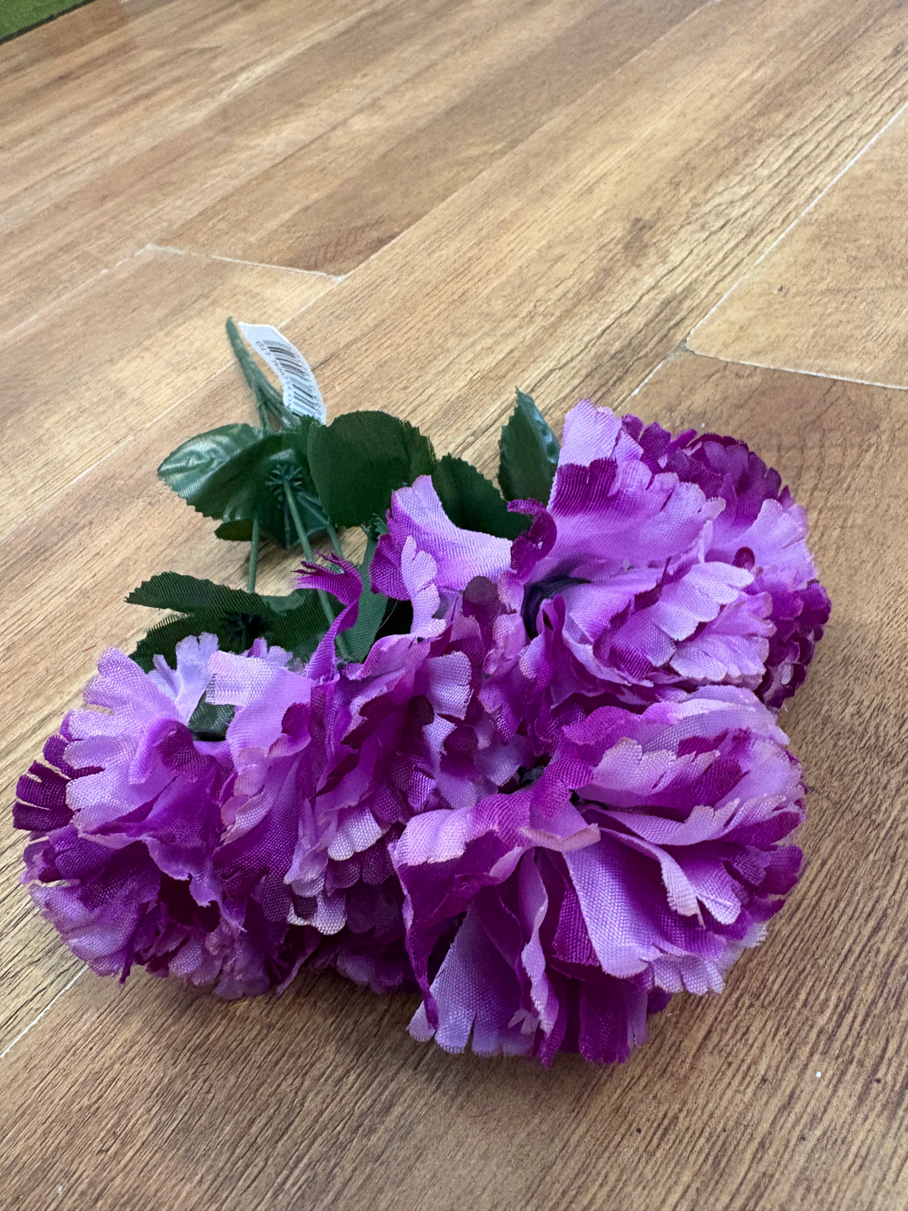 Carnation bunch - 6 colours available