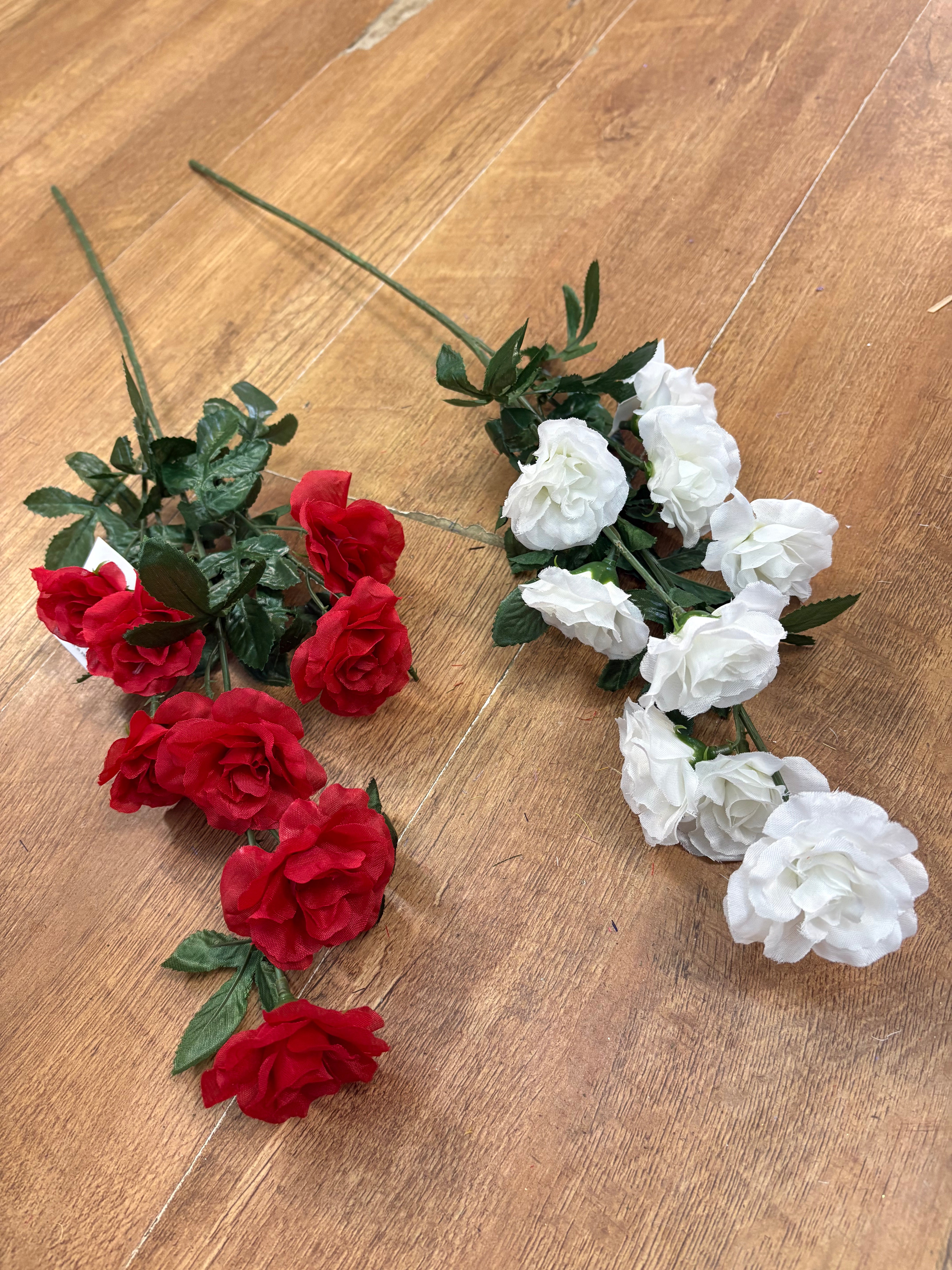 Long stem miniature rose spray - 2 colours available