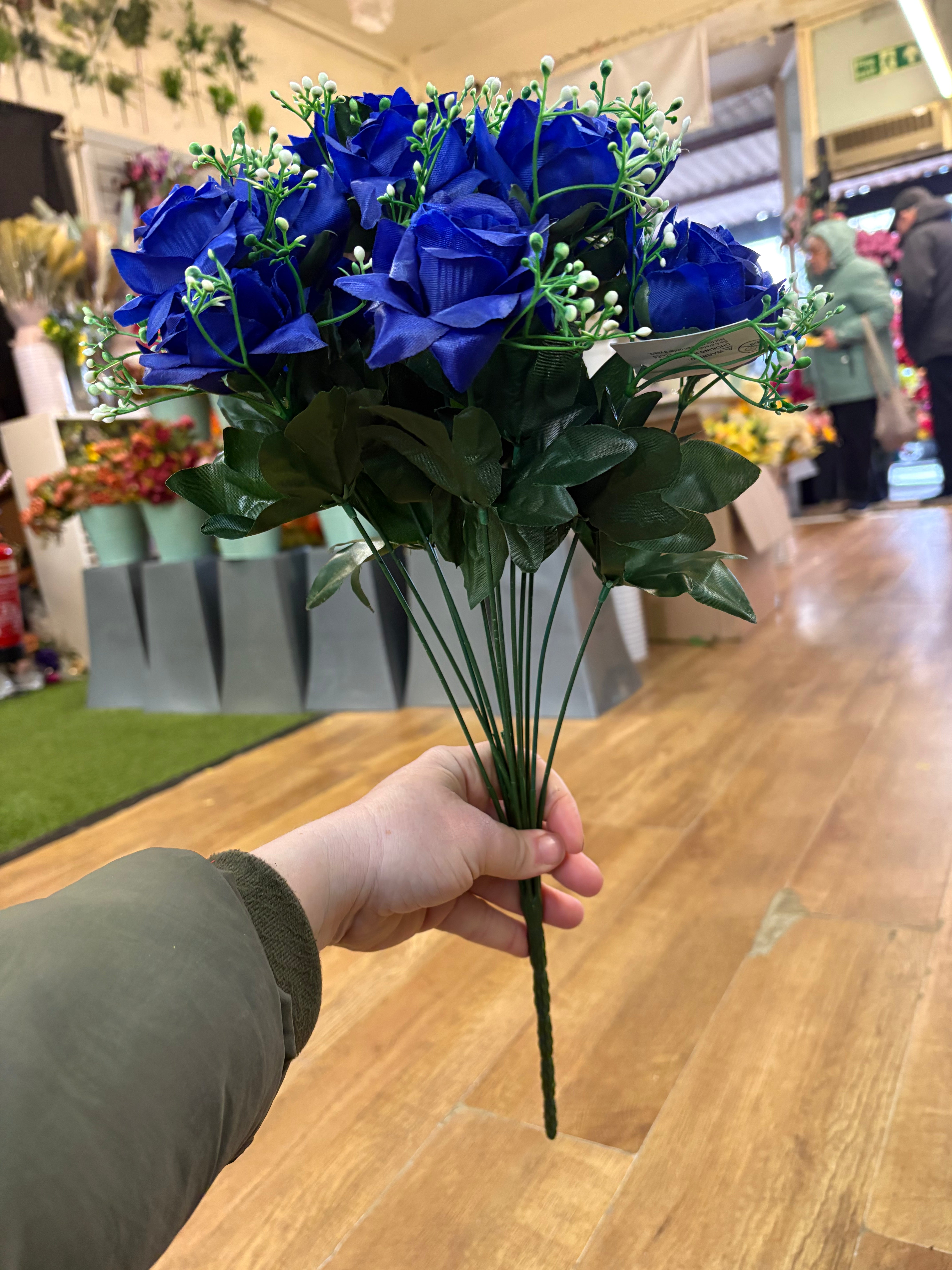 Large diamond rose and white filler bunch  - 6 colours available