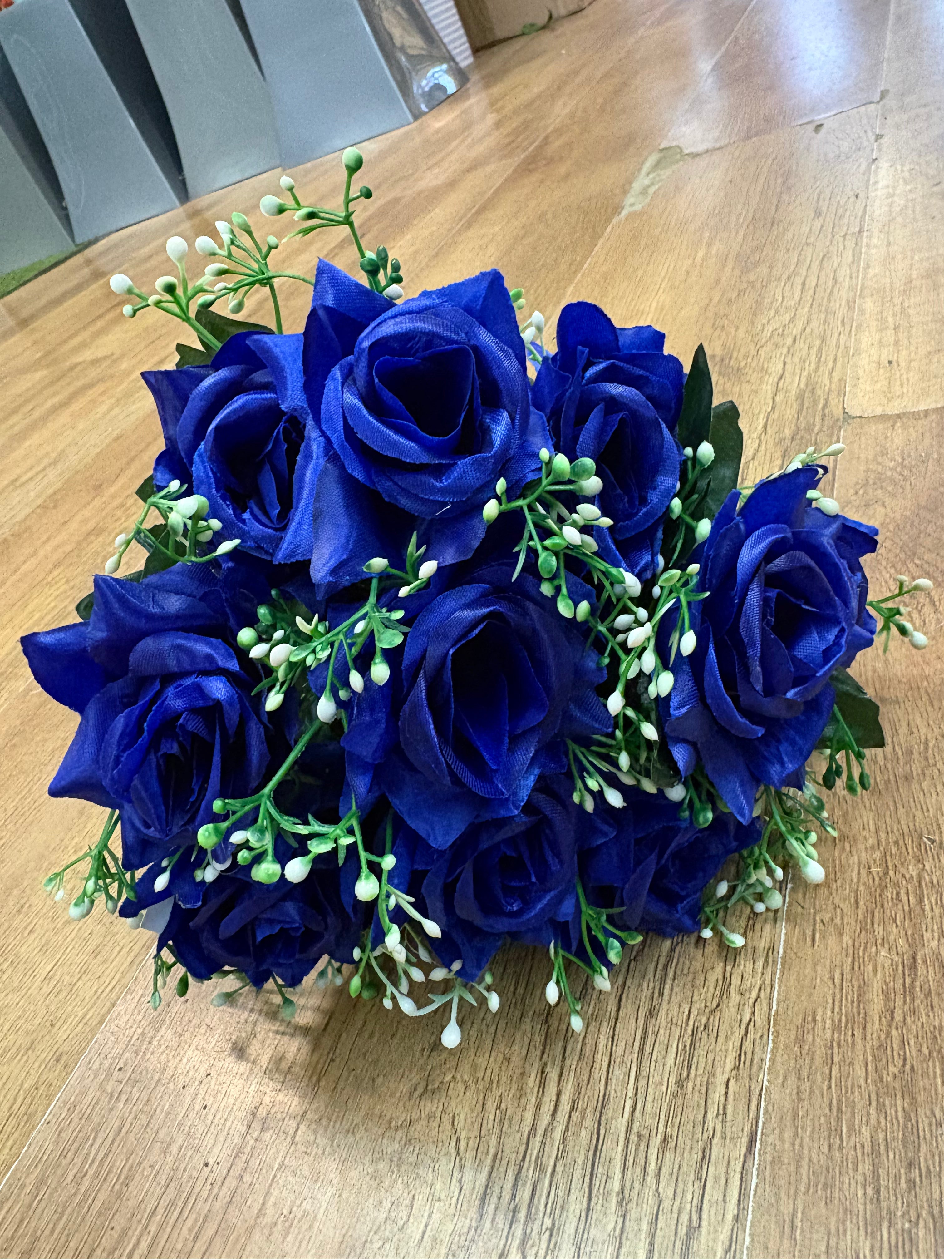 Large diamond rose and white filler bunch  - 6 colours available