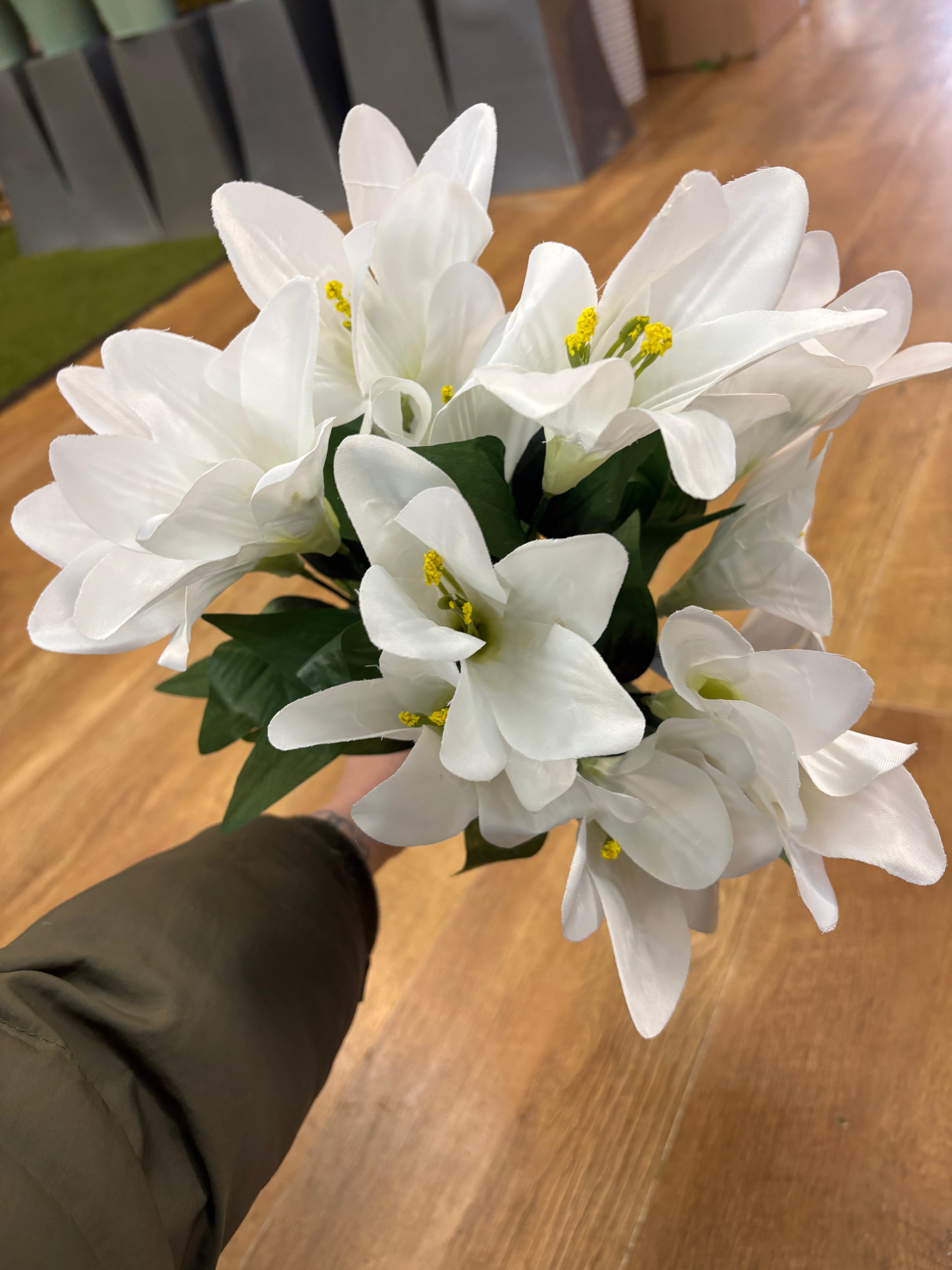 White lily bunch