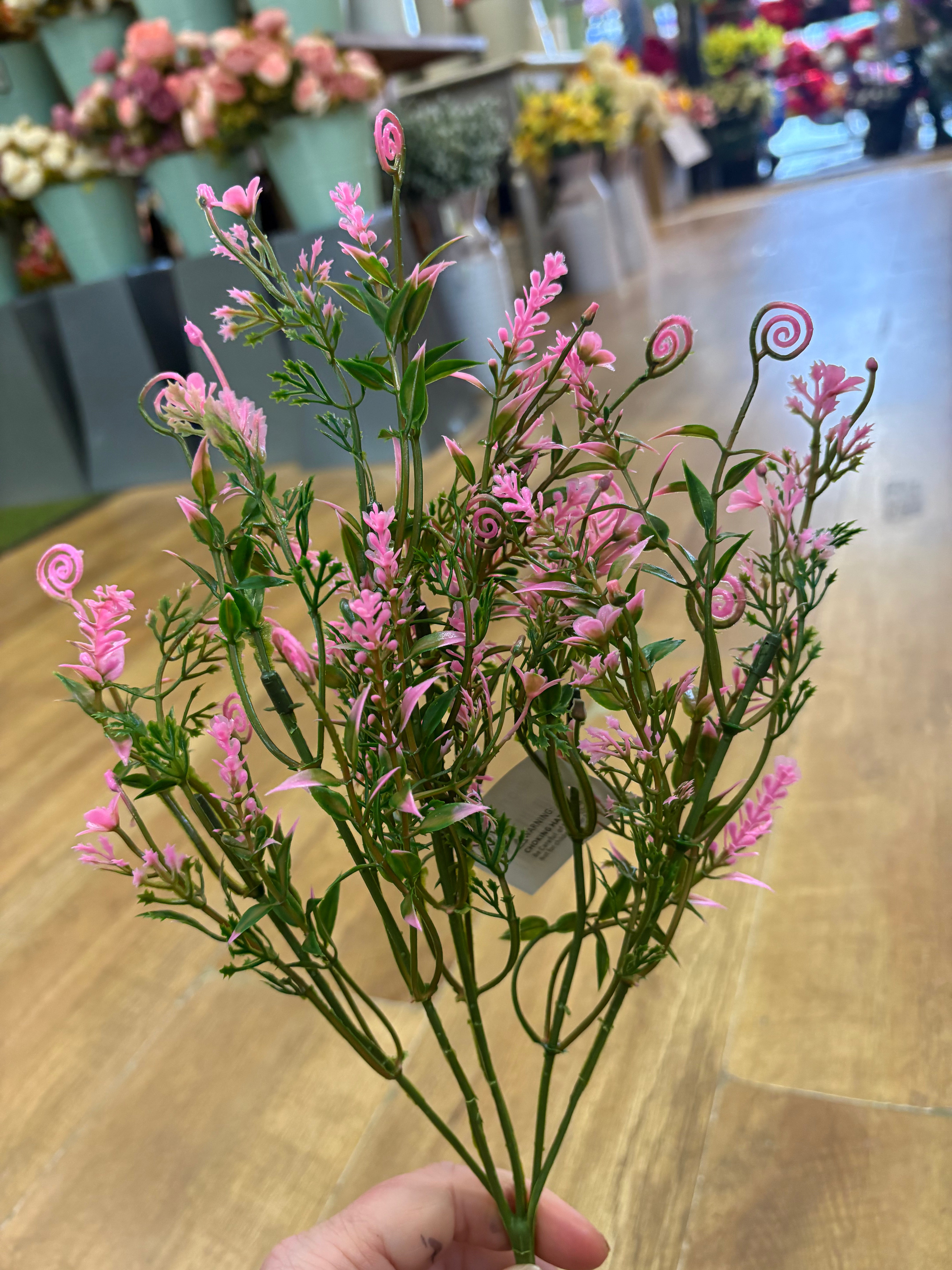 Swirly coloured foliage bunch - 5 colours available