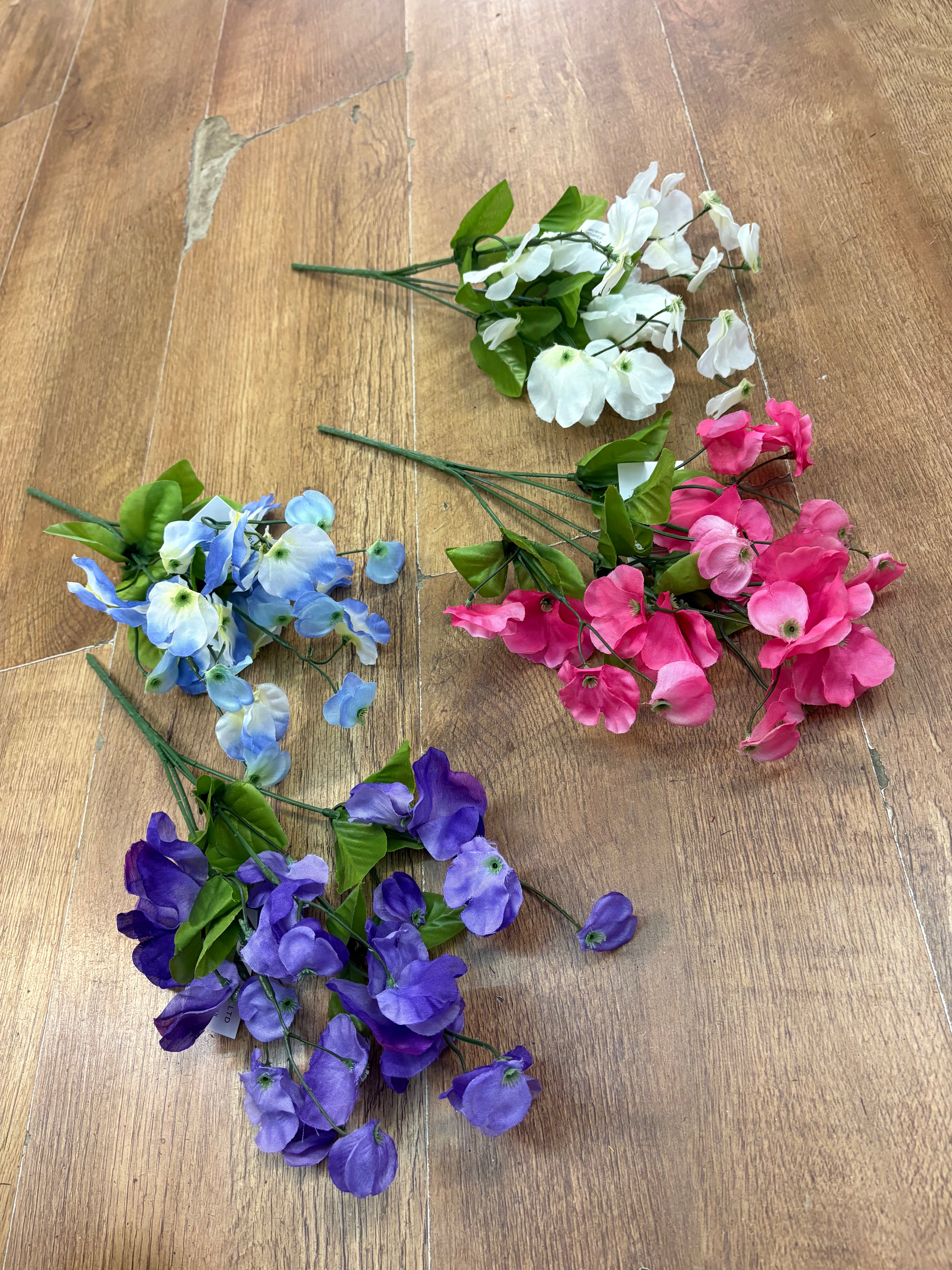 Sweet pea bunch - 4 colours available