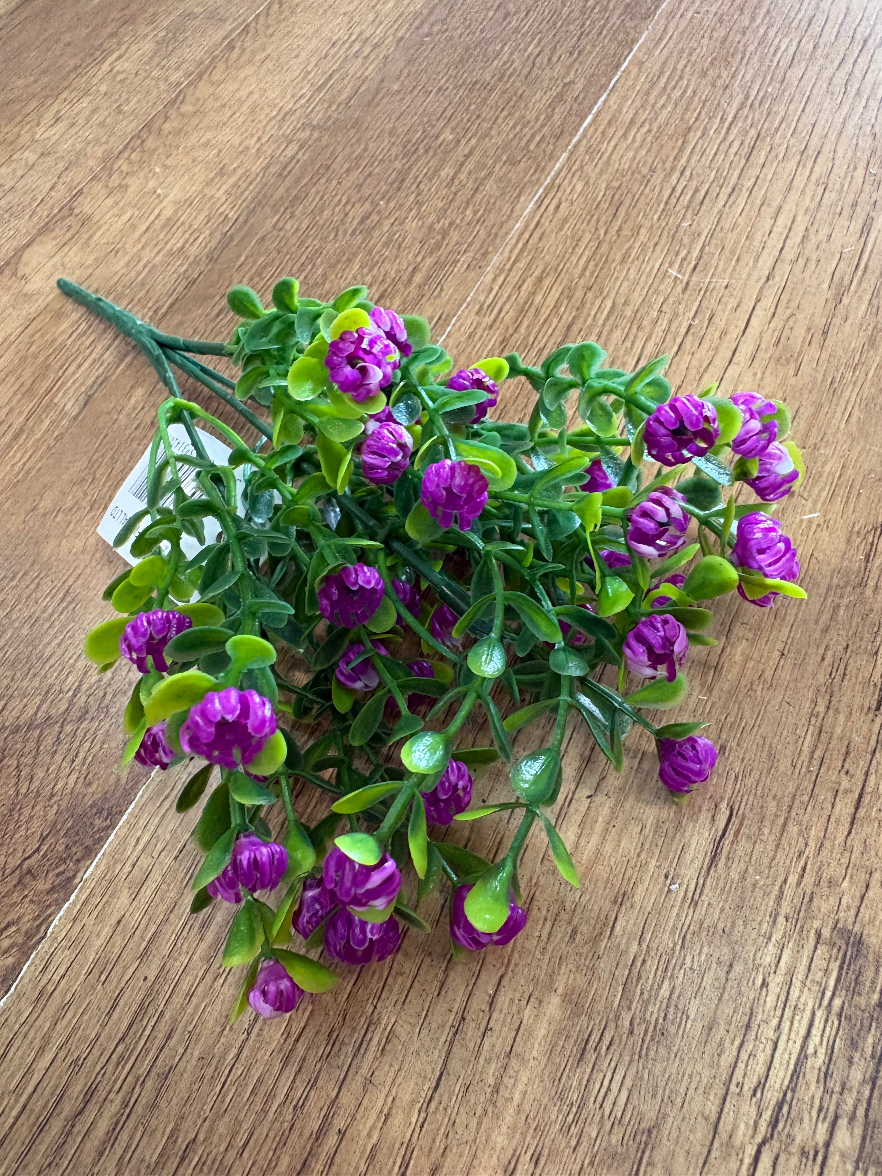 Plastic gypsophila bunch - 5 colours available