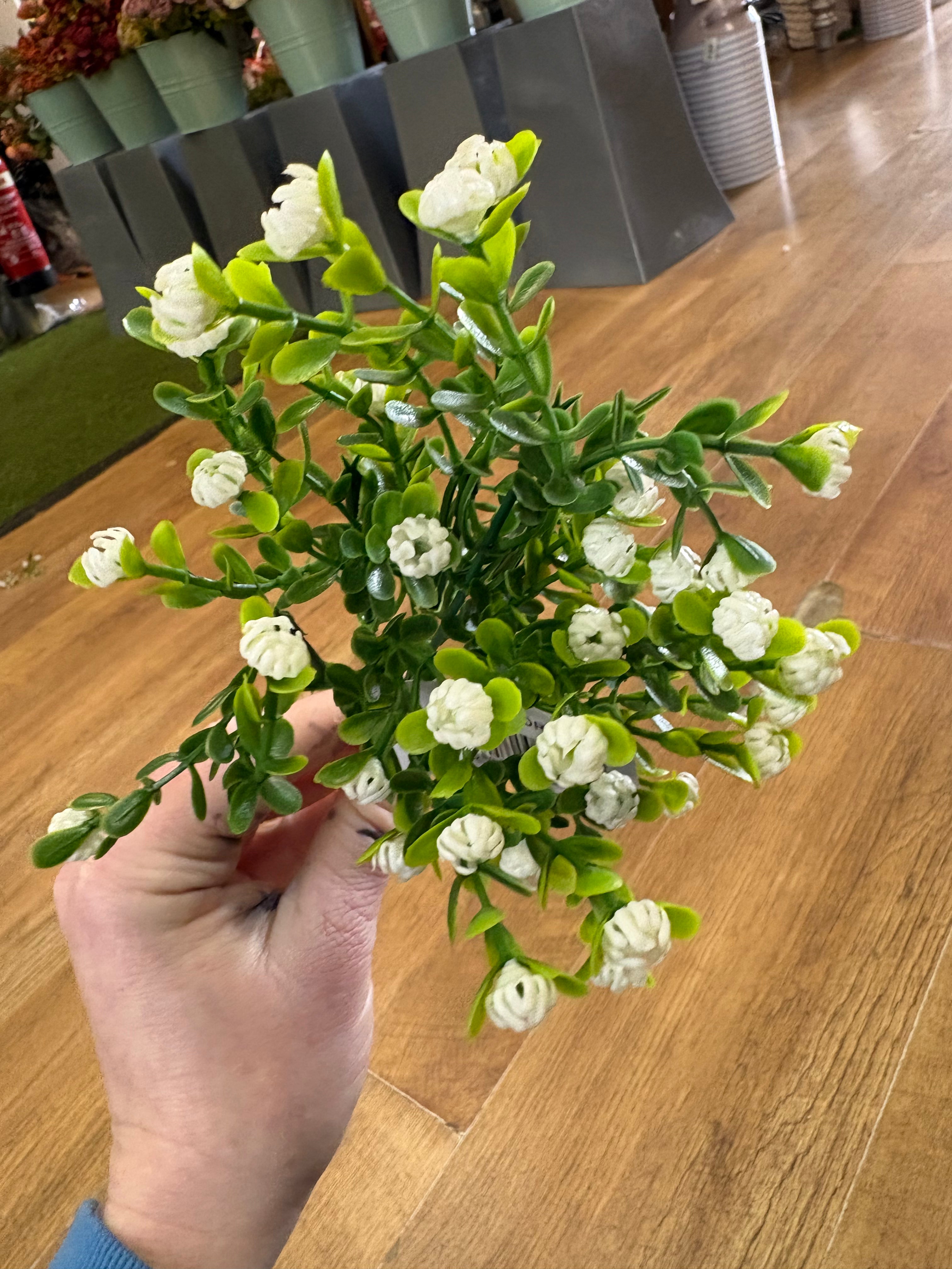 Plastic gypsophila bunch - 5 colours available