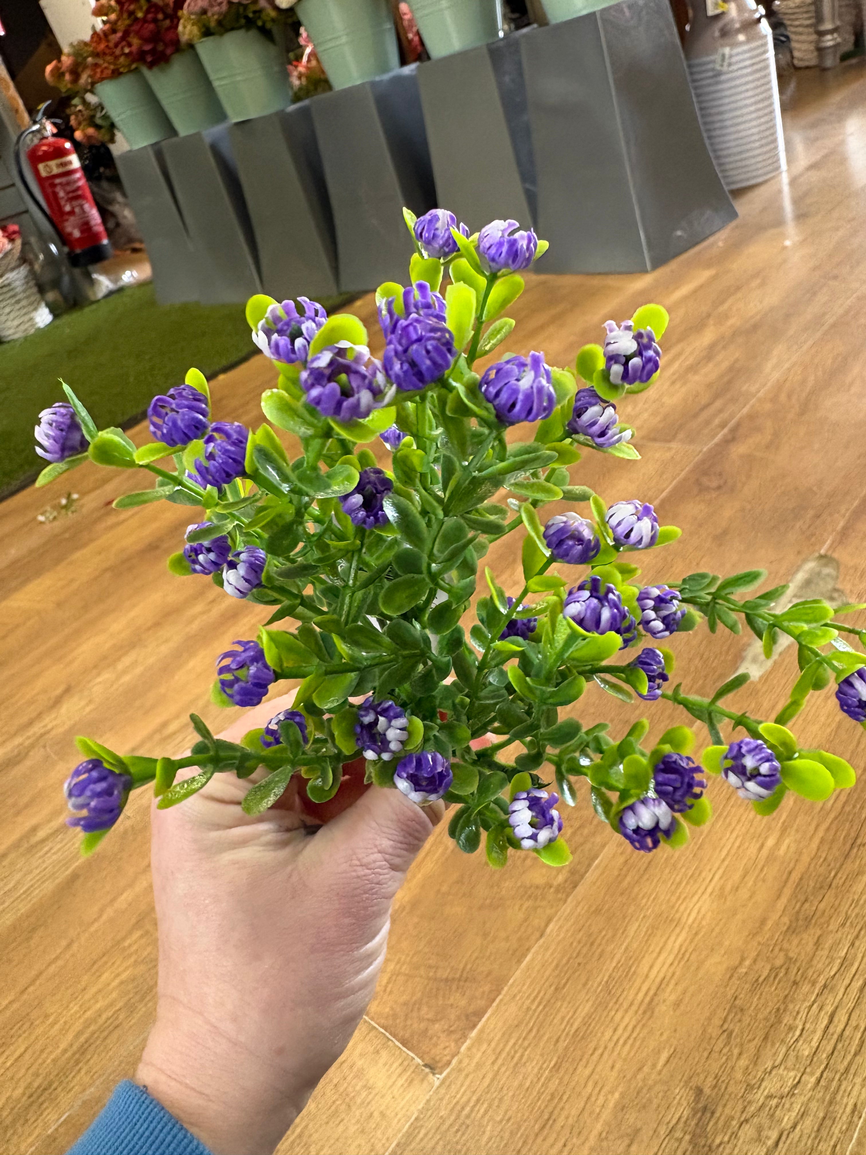 Plastic gypsophila bunch - 5 colours available