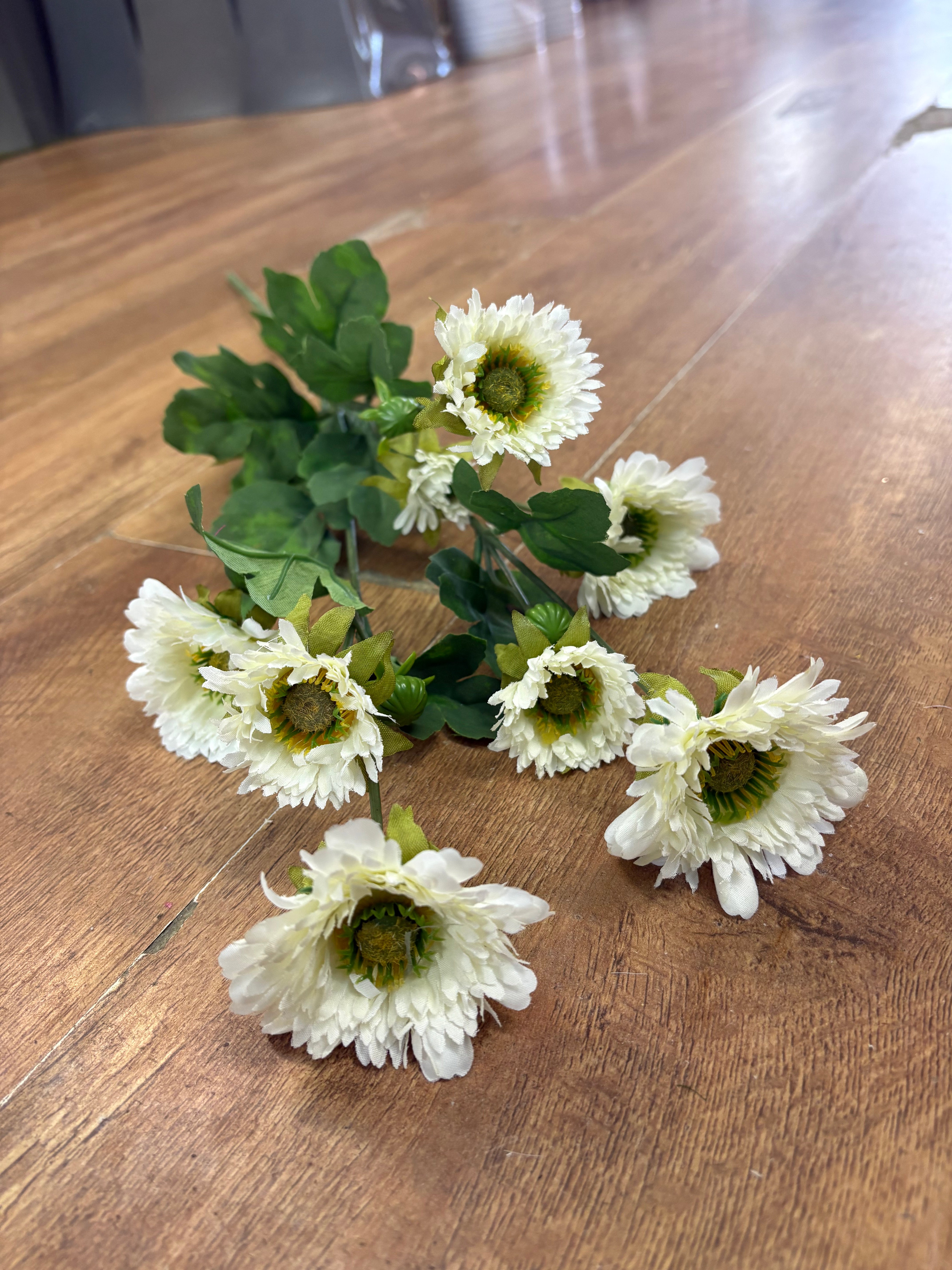 Long stem ivory wild gerbera spray