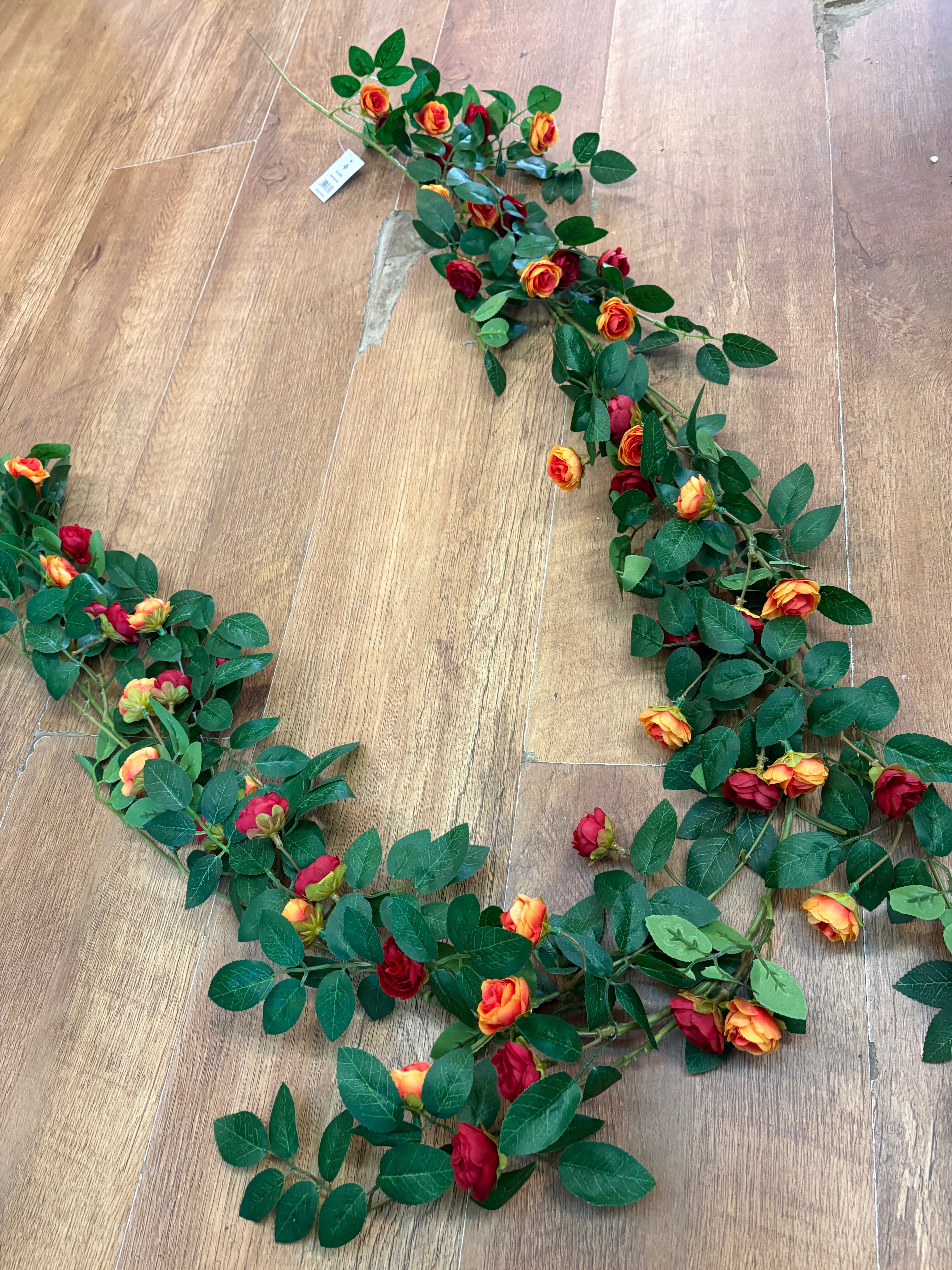 170cm red and orange miniature rose and foliage garland