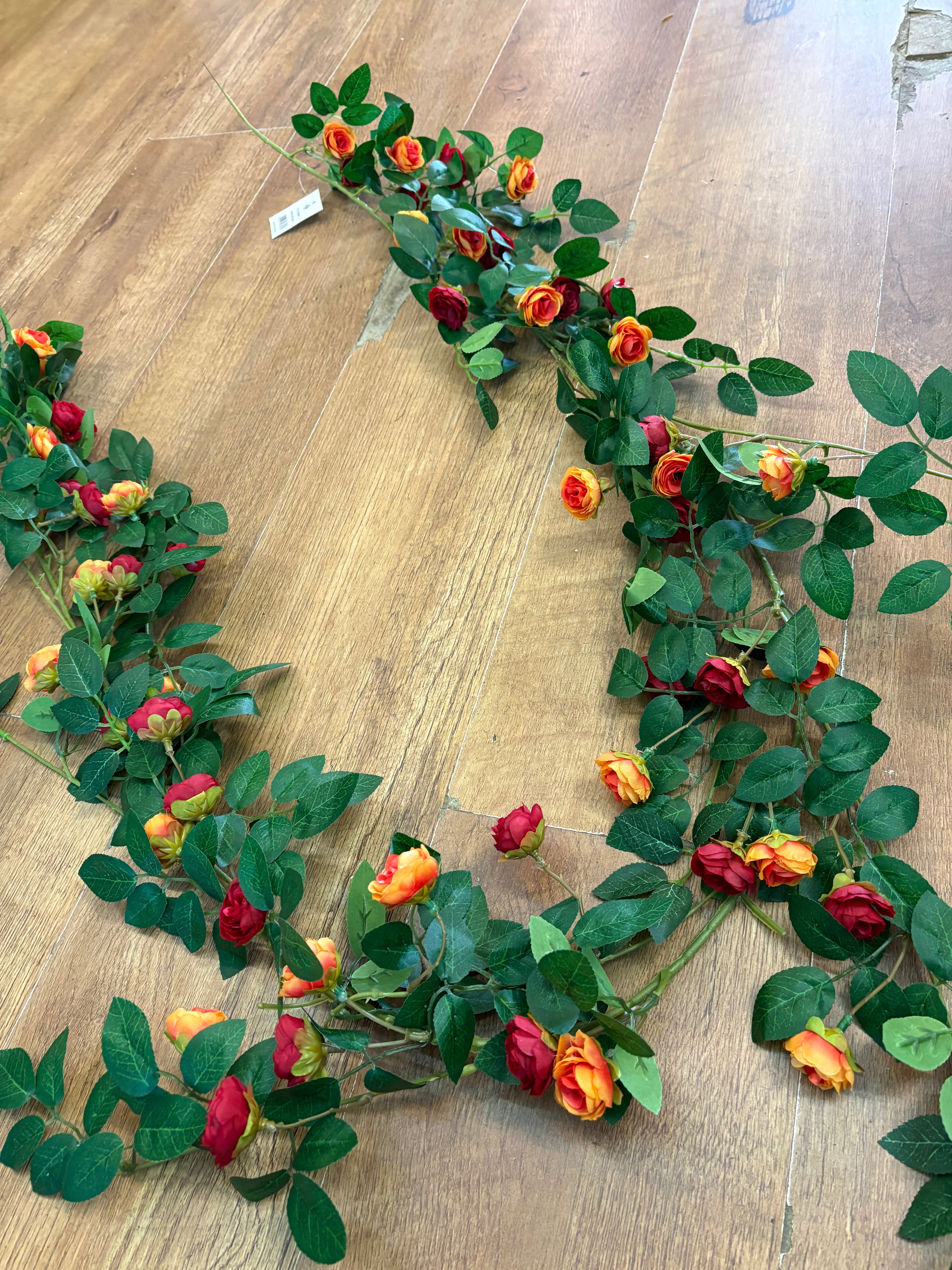 170cm red and orange miniature rose and foliage garland