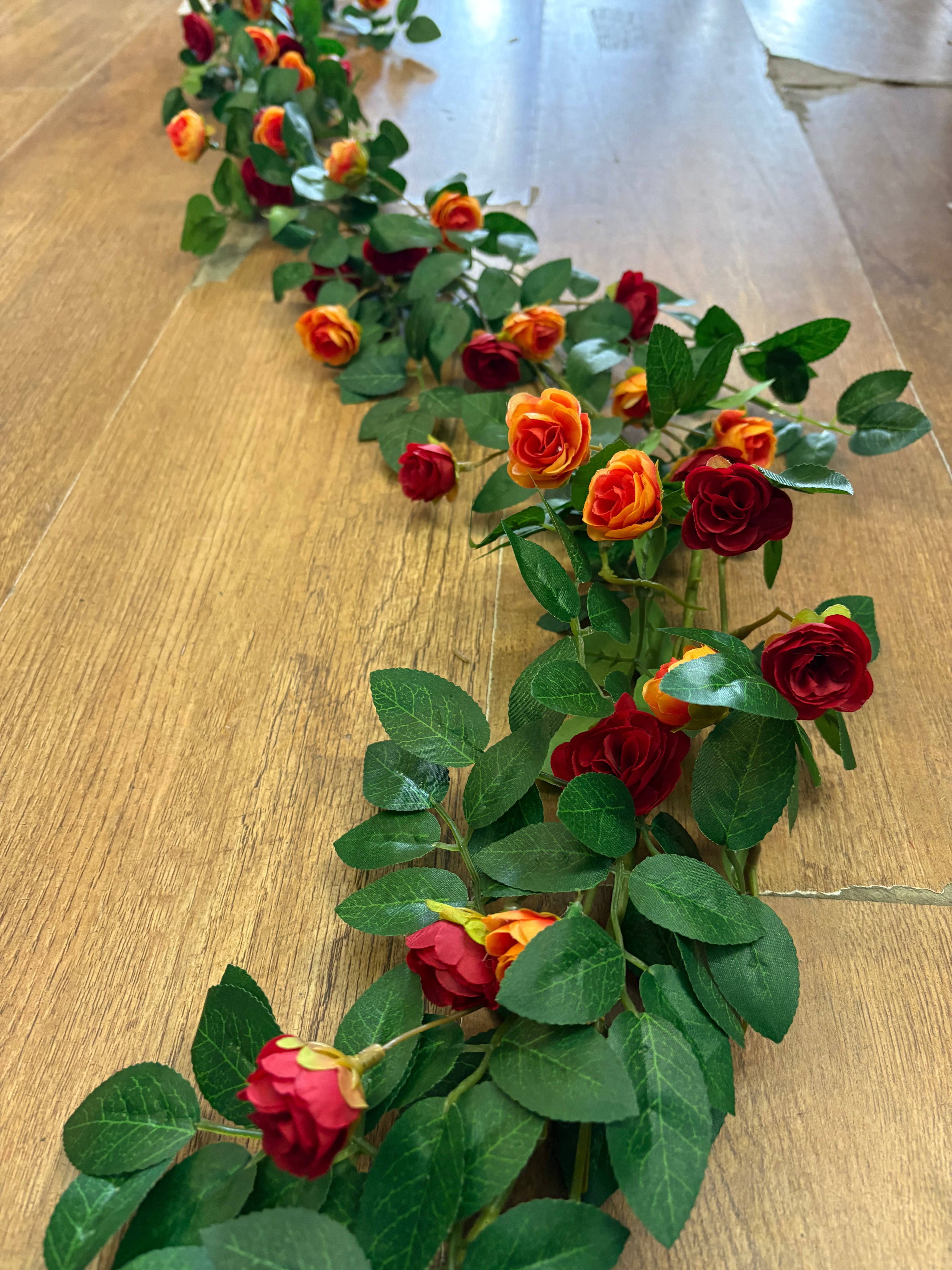 170cm red and orange miniature rose and foliage garland