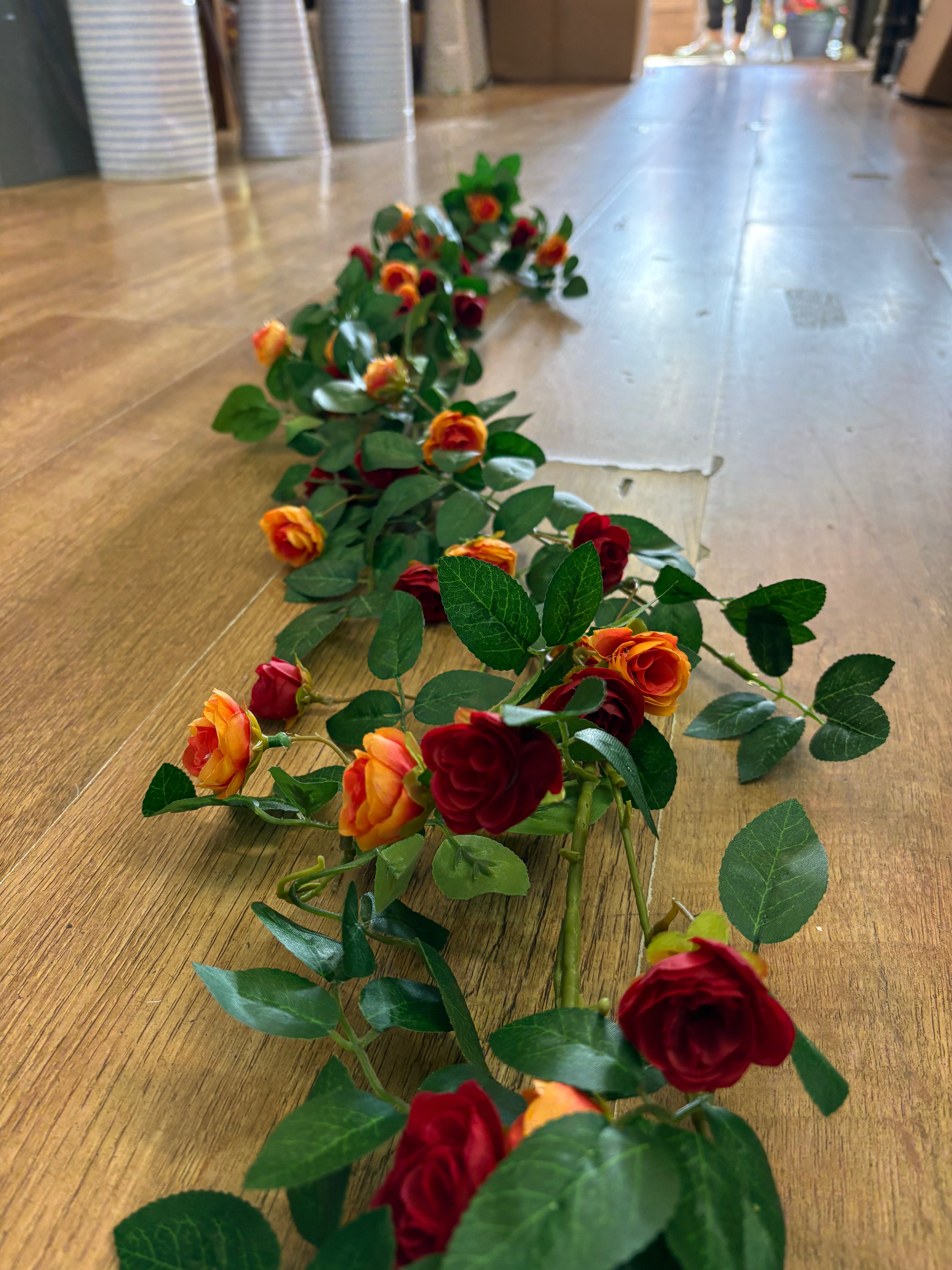 170cm red and orange miniature rose and foliage garland