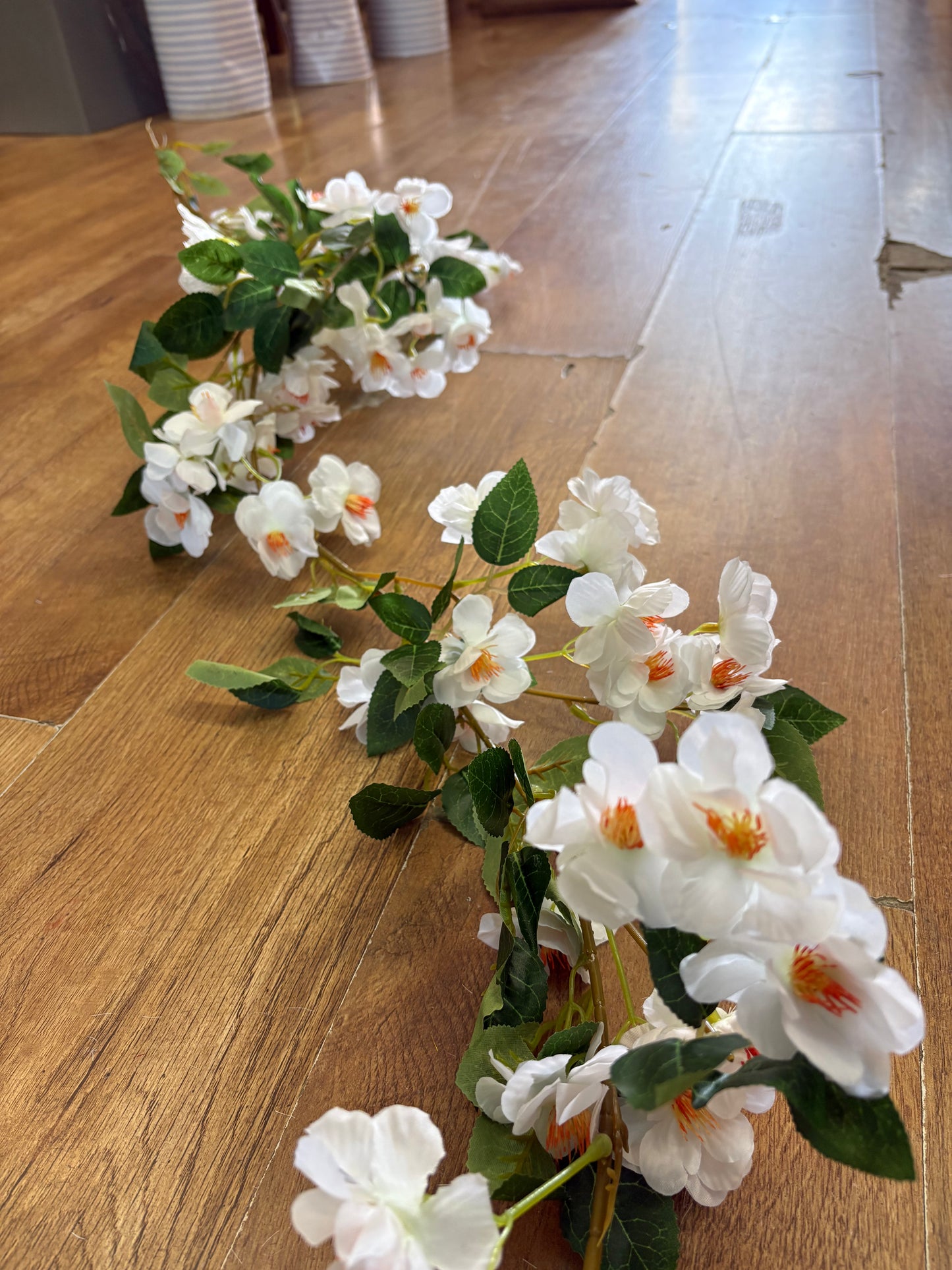 160cm ivory cherry blossom and foliage garland
