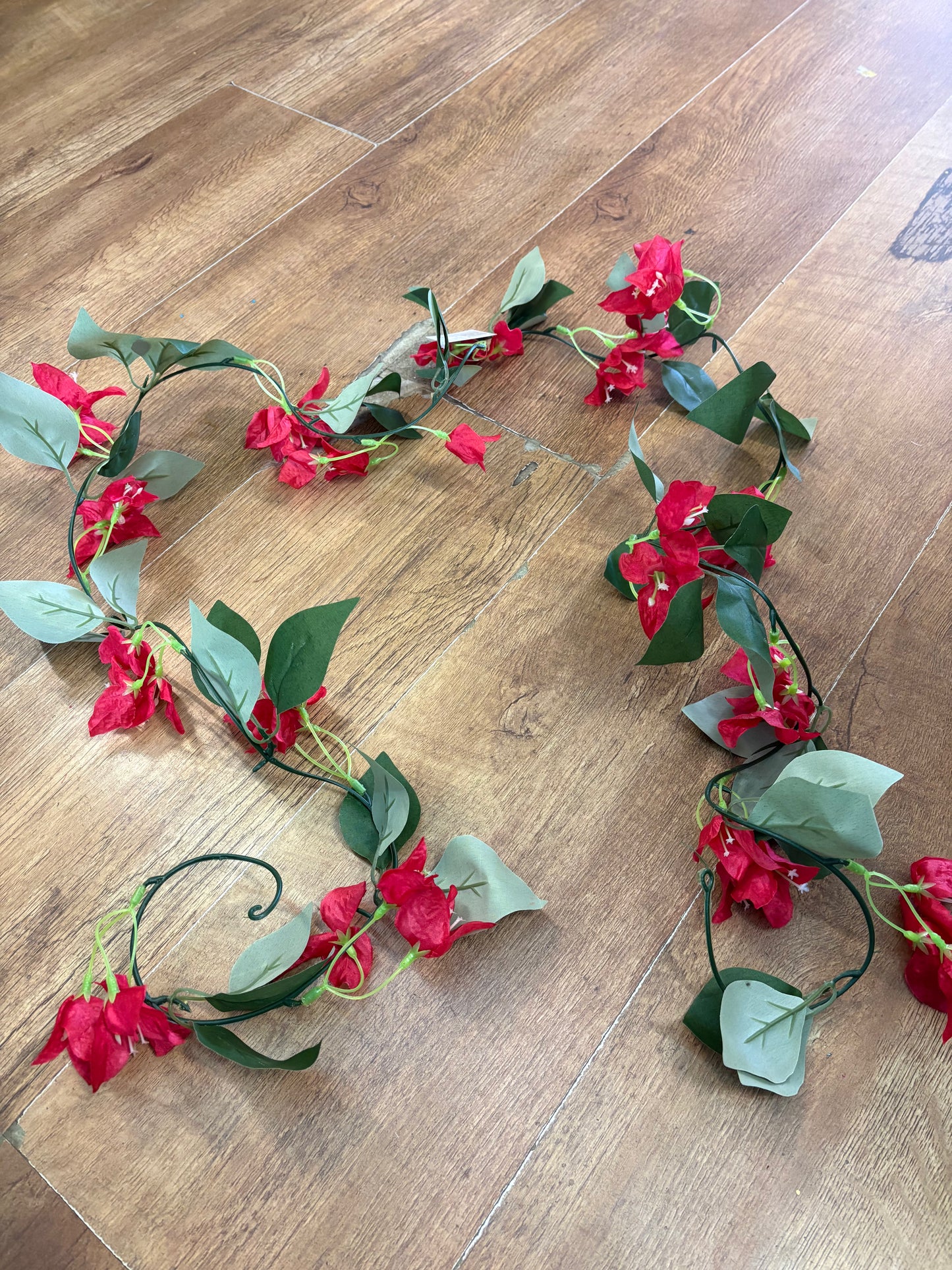 180cm red Bougainvillea garland