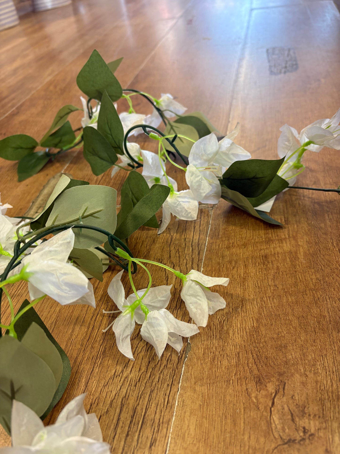 180cm white bougainvillea garland