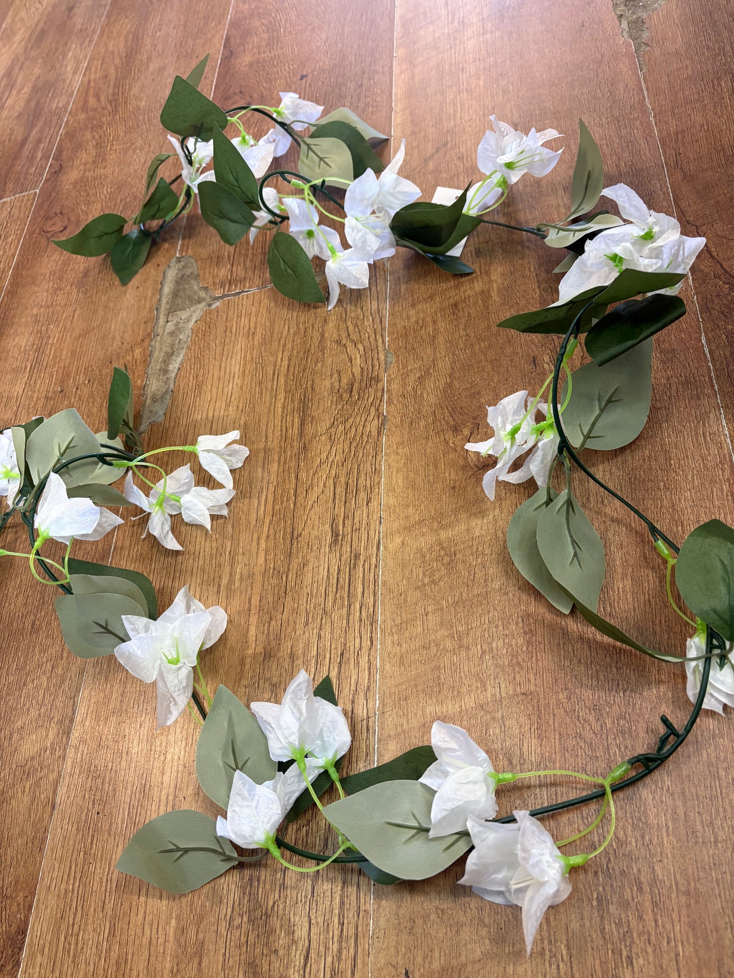 180cm white bougainvillea garland