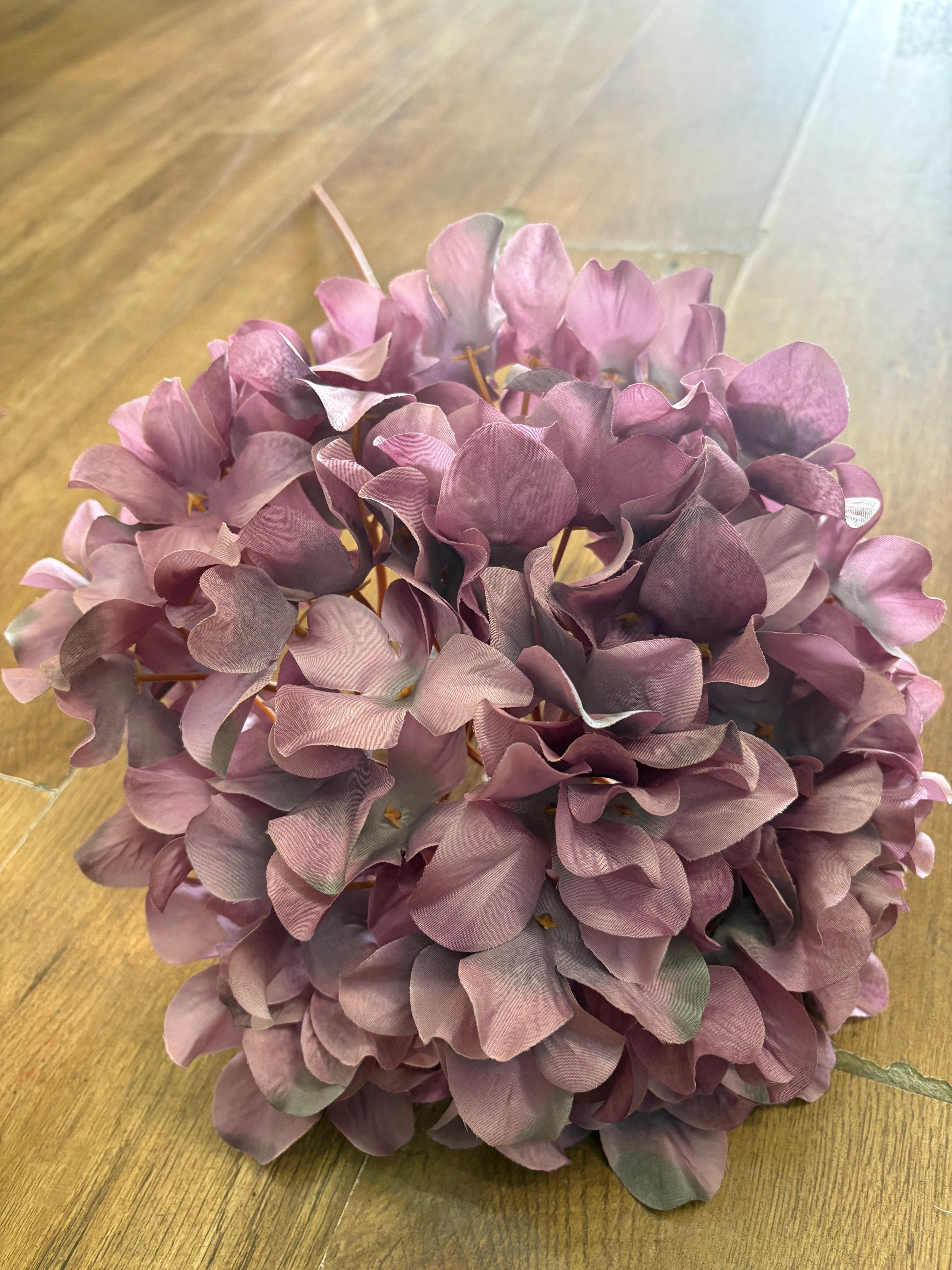75cm tall vintage mauve large hydrangea