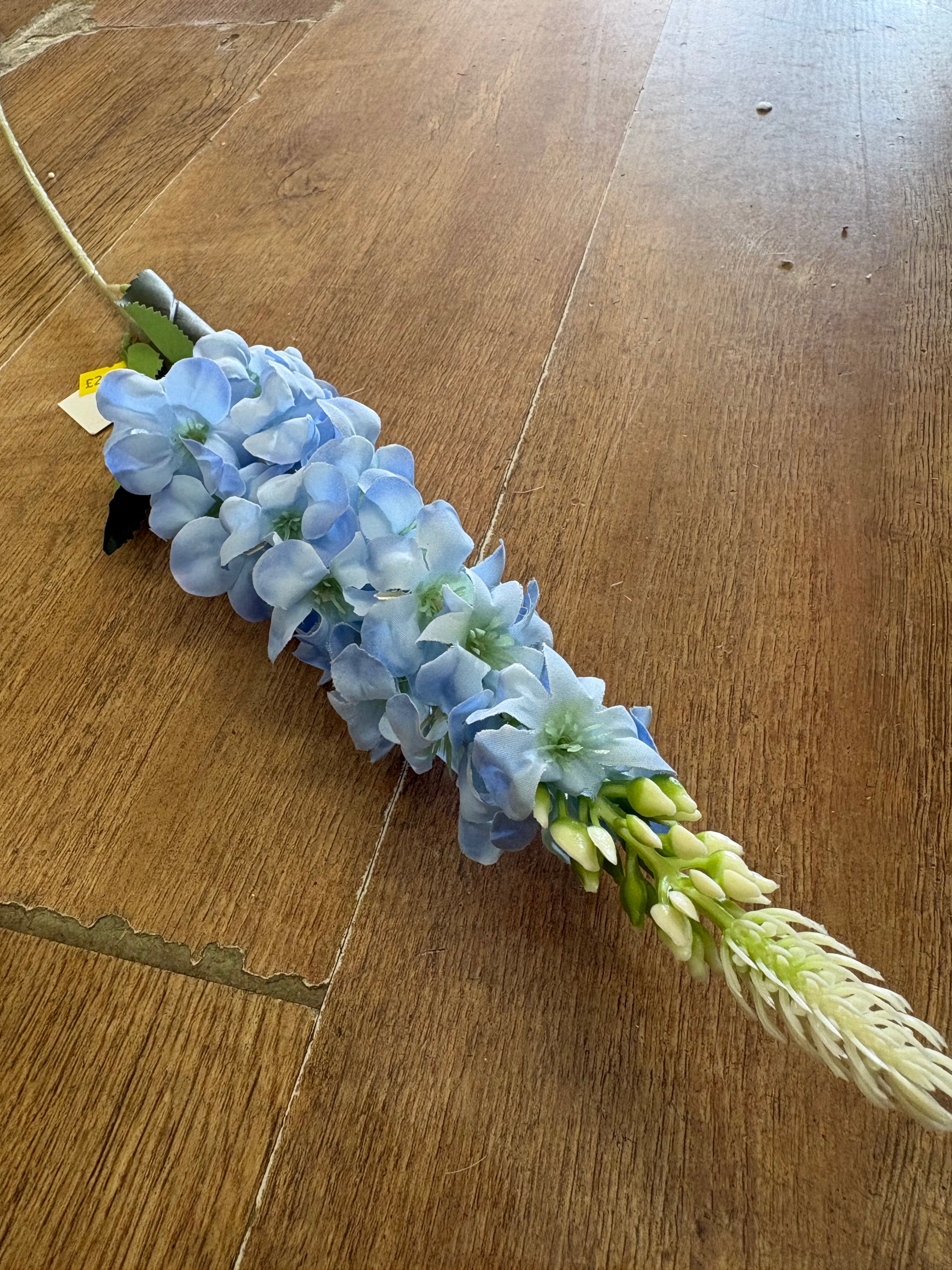 Single delphinium - 5 colours available