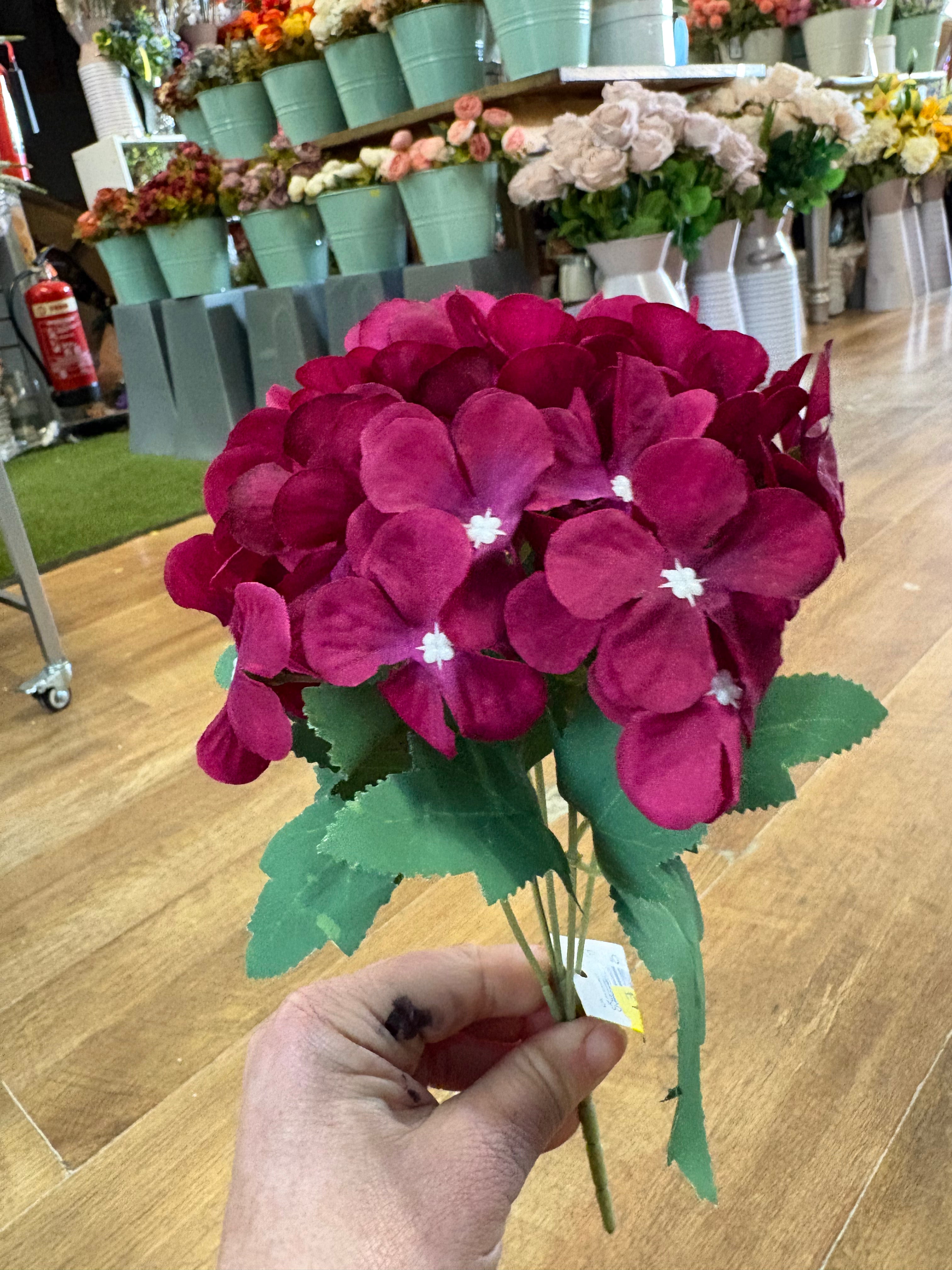 Small magenta hydrangea bunch