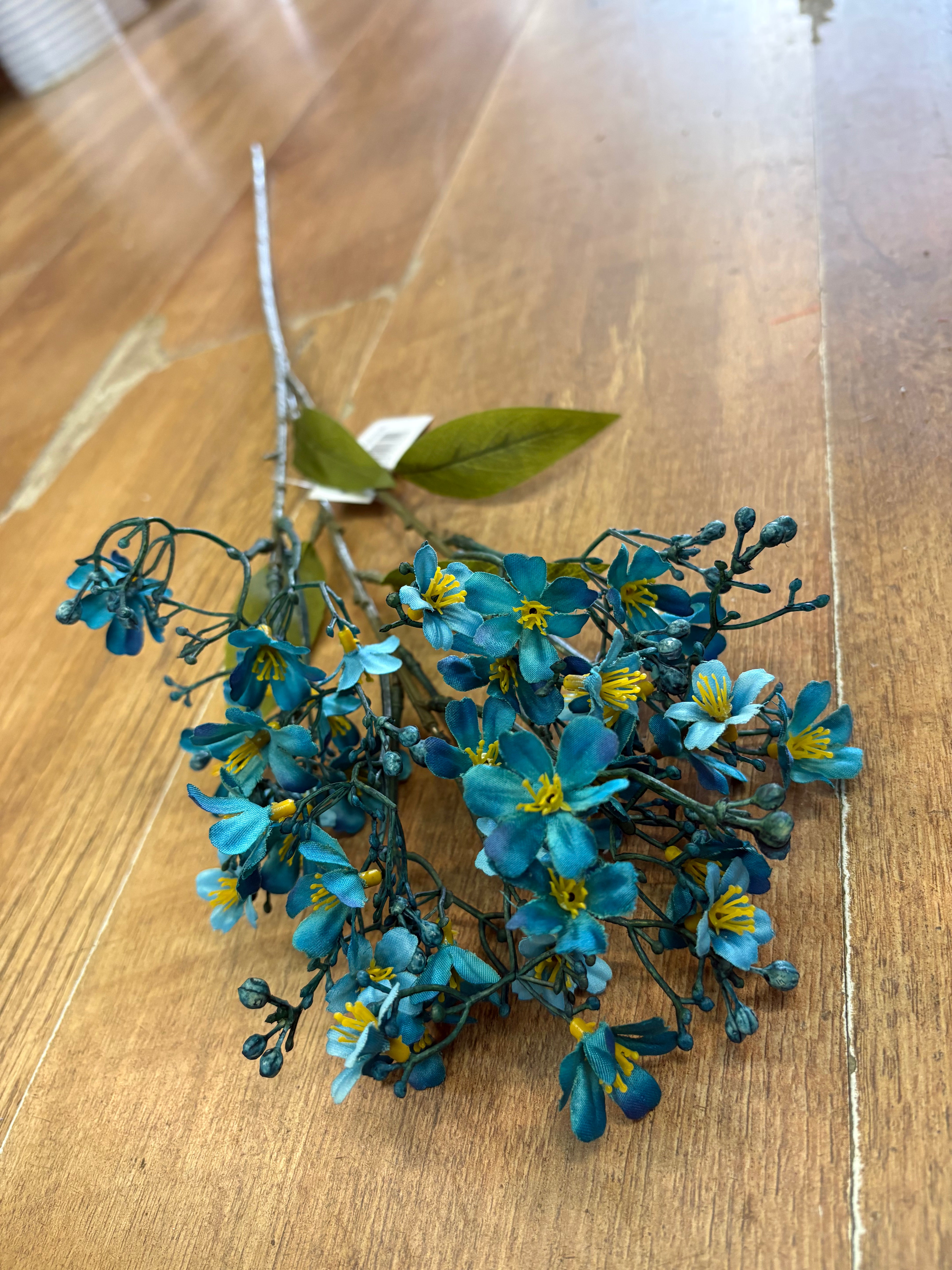 Long stem teal babies breath spray