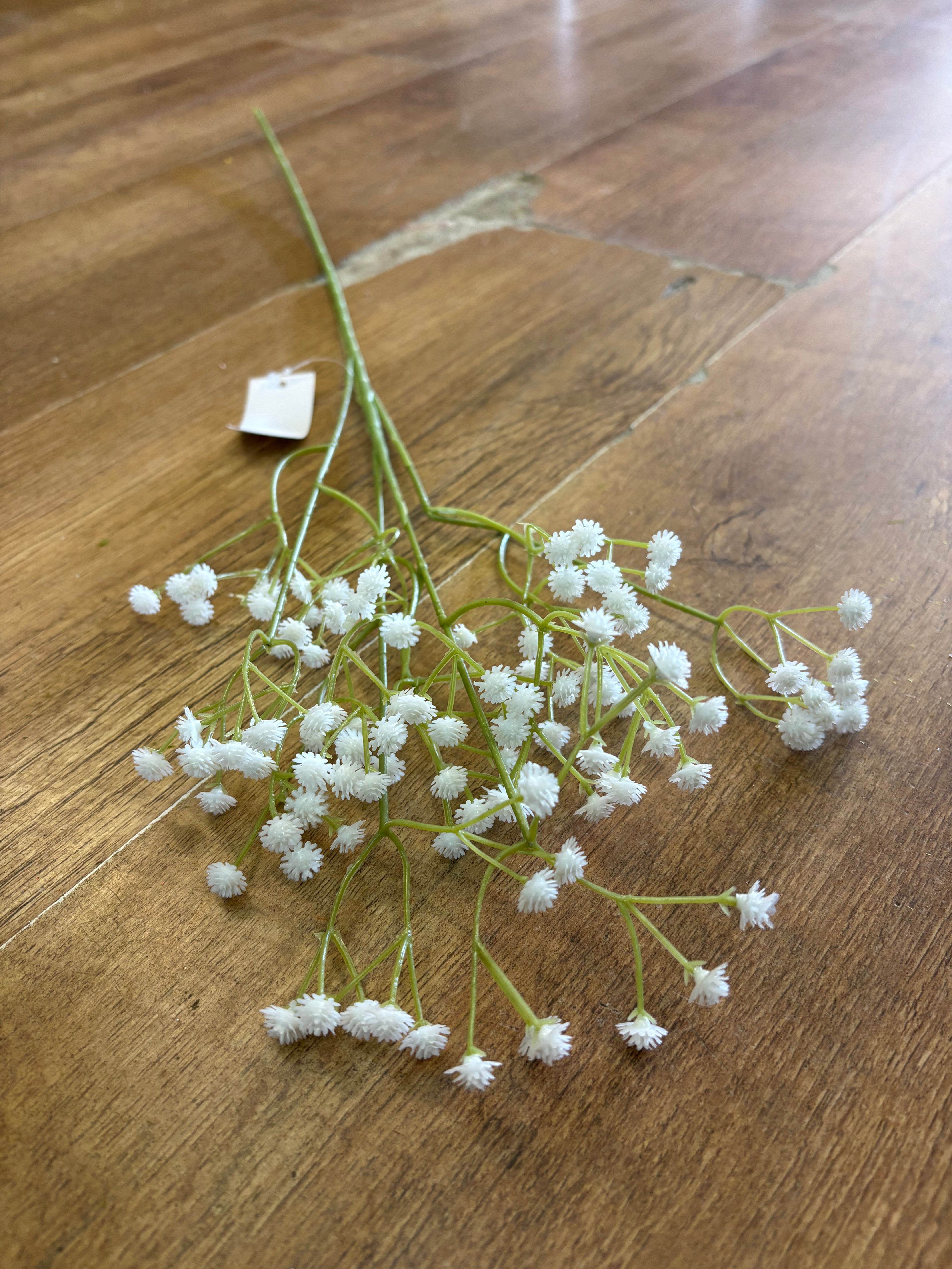 Long stem dainty gypsophila spray