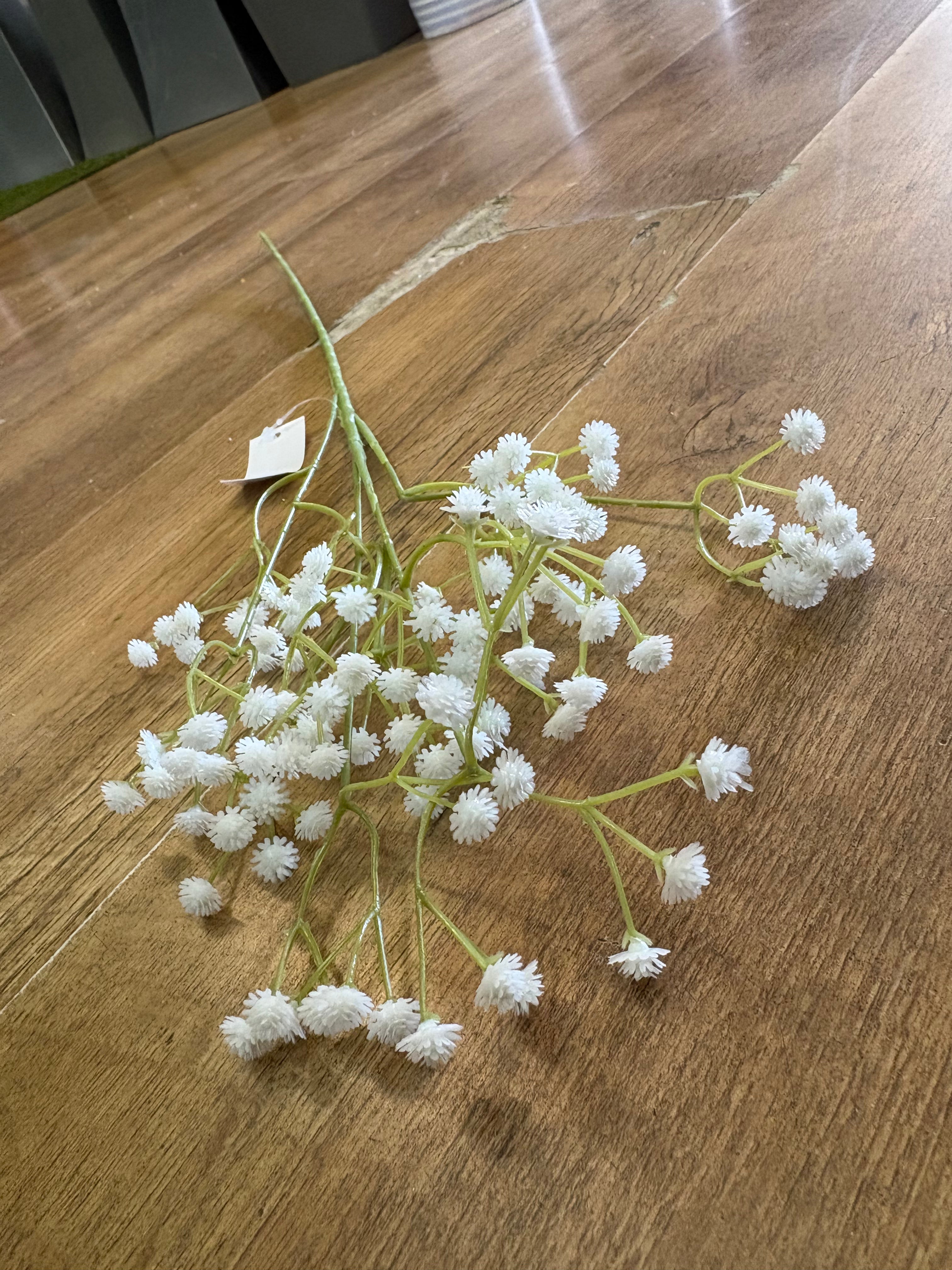 Long stem dainty gypsophila spray